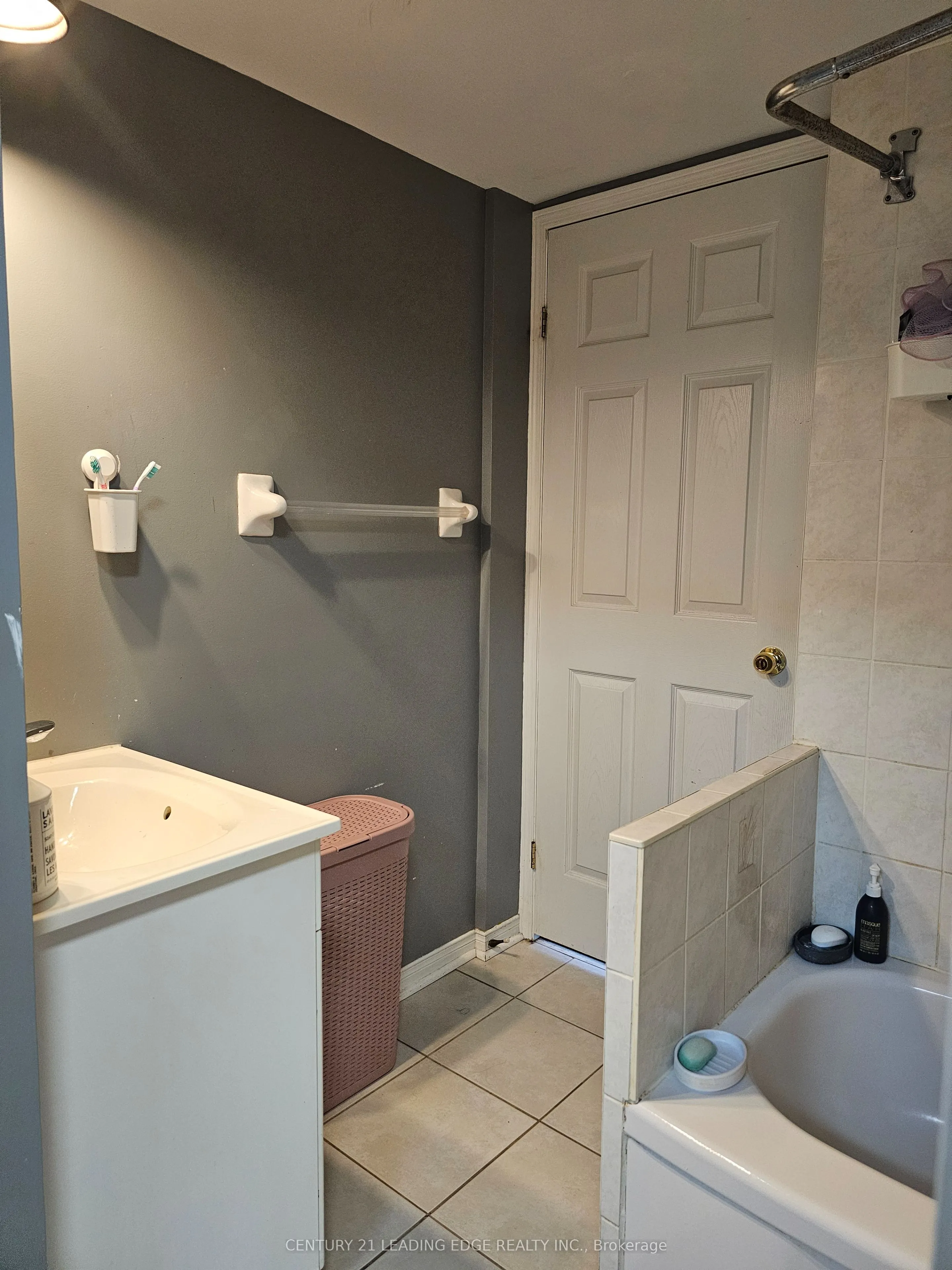32 Tannery Street, #105