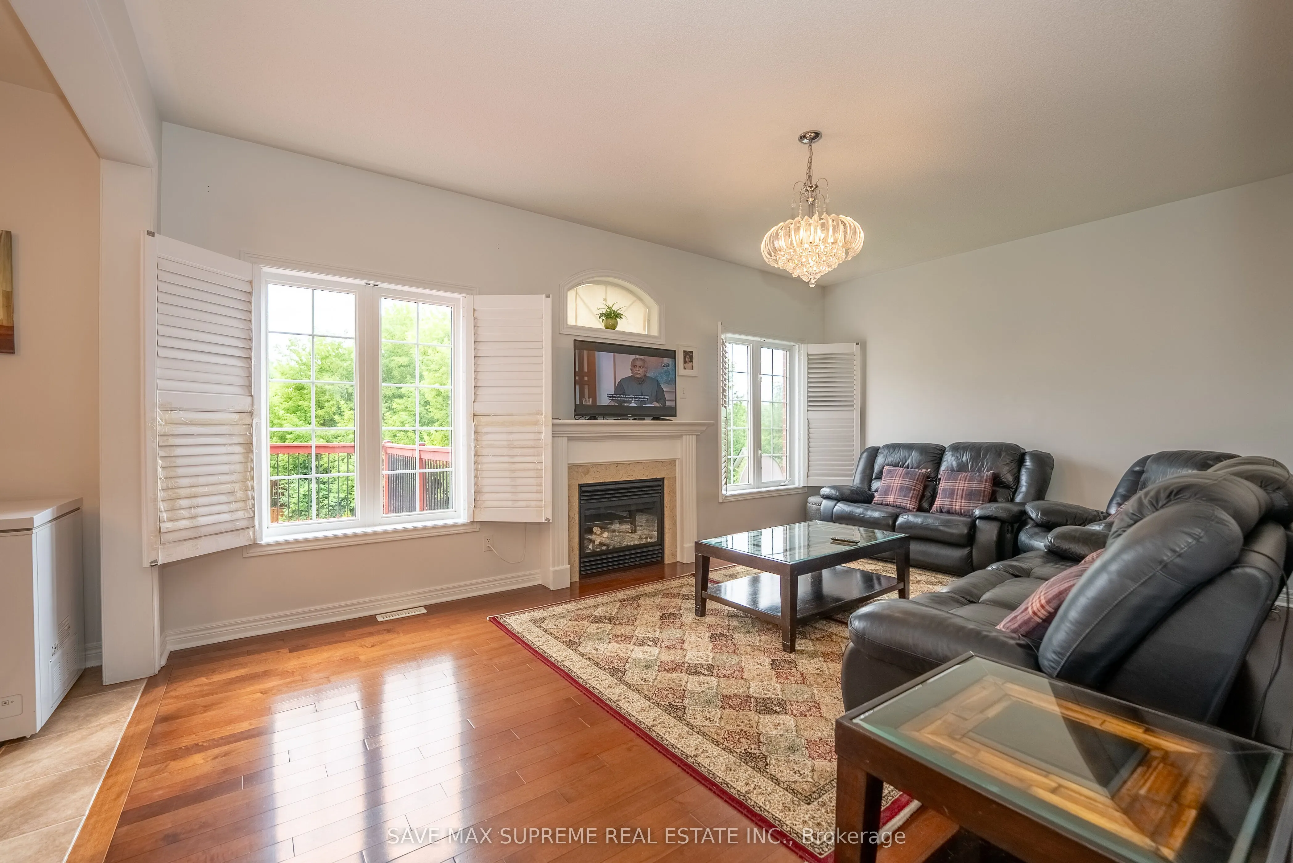 4 Ozark Court