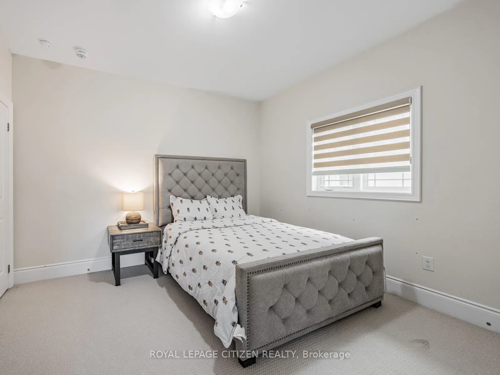 15 Possession Crescent