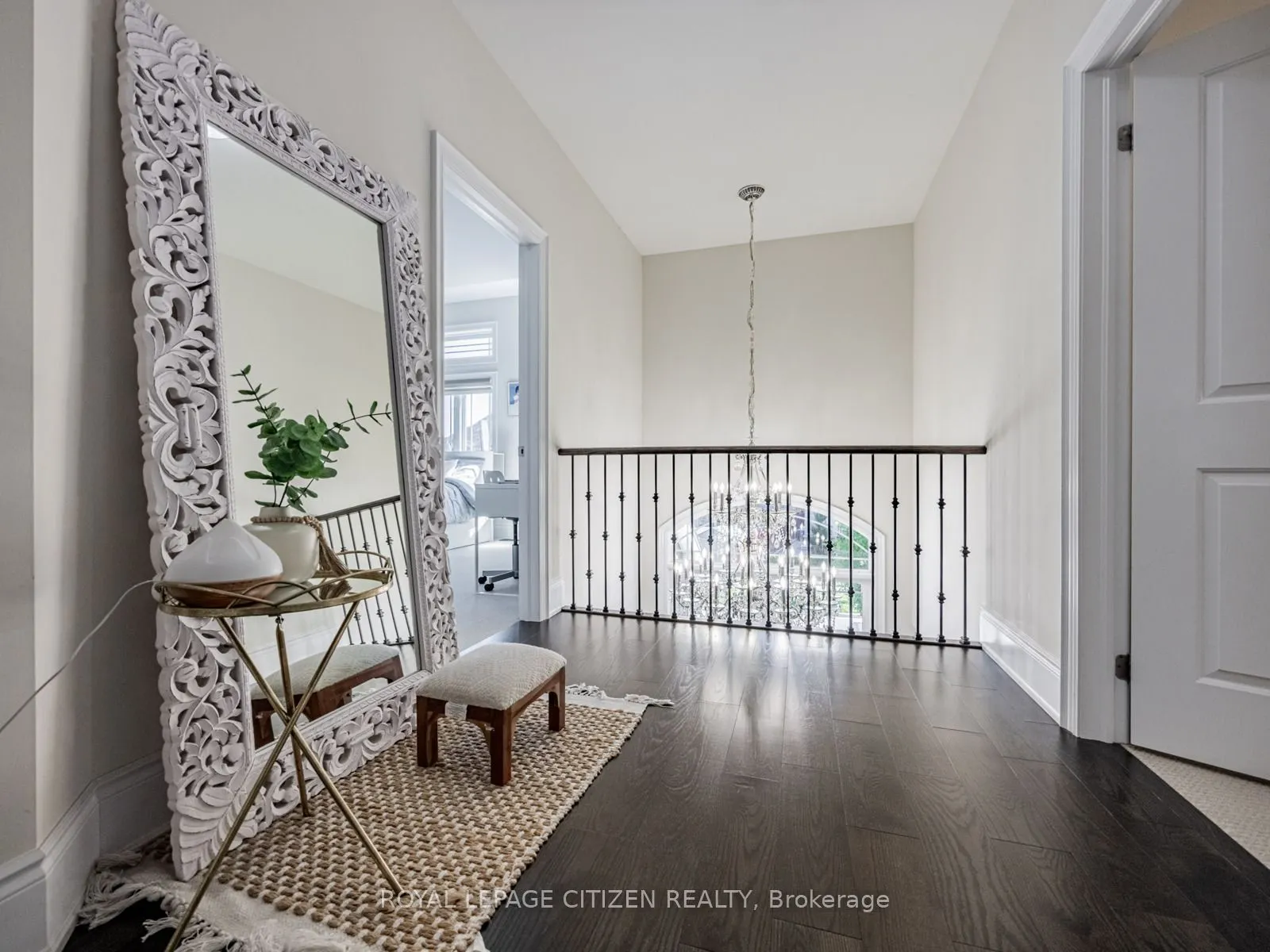 15 Possession Crescent