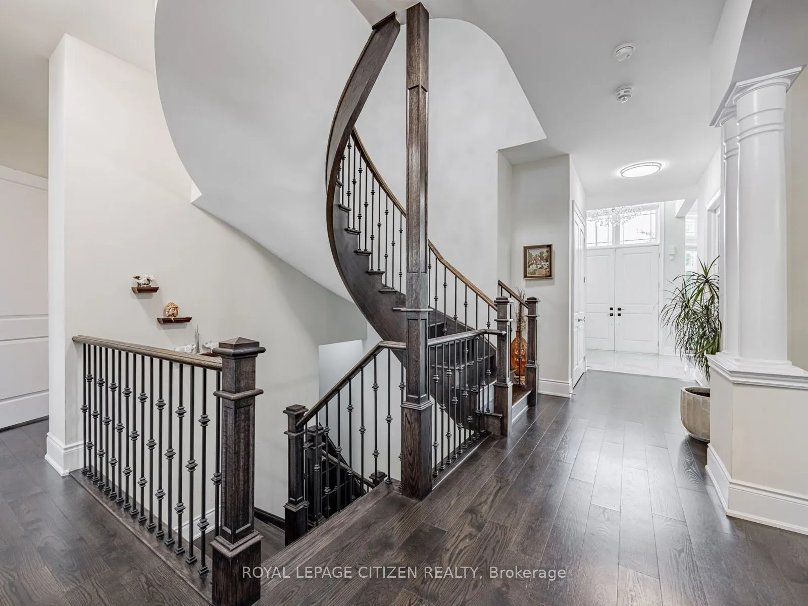 15 Possession Crescent