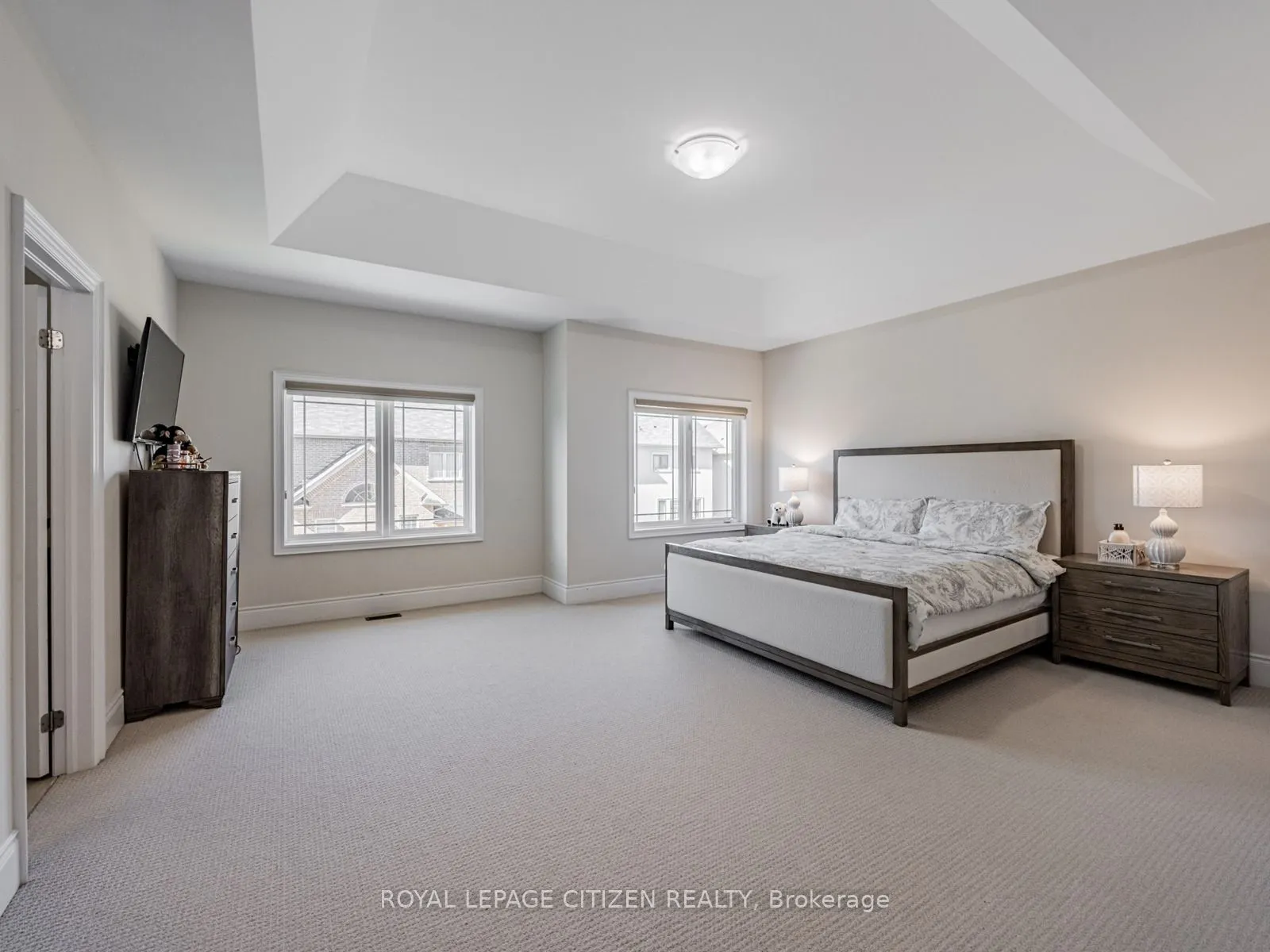 15 Possession Crescent