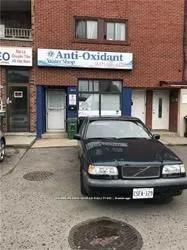 2415 St Clair Avenue W, #Main