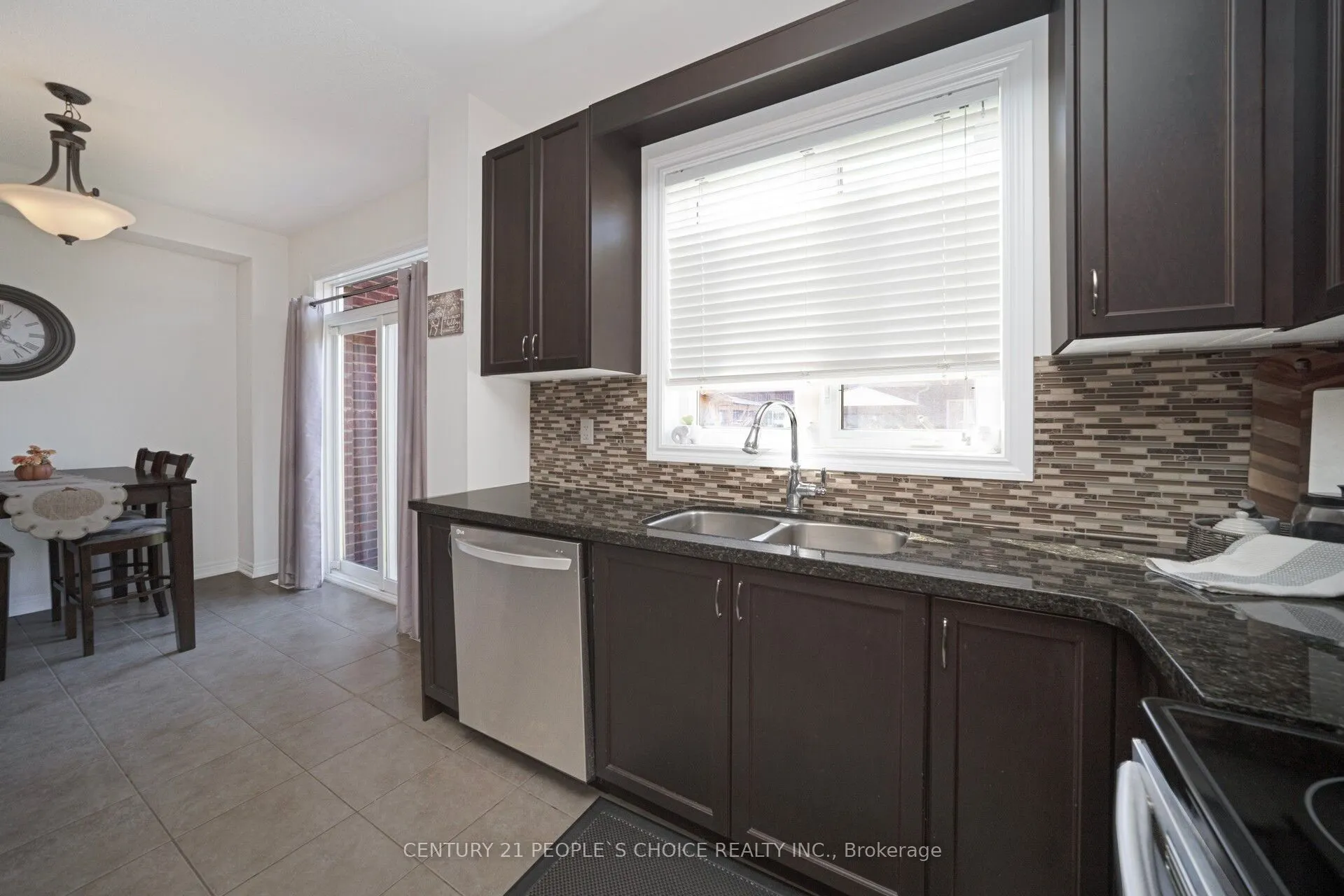 116 Kempenfelt Trail