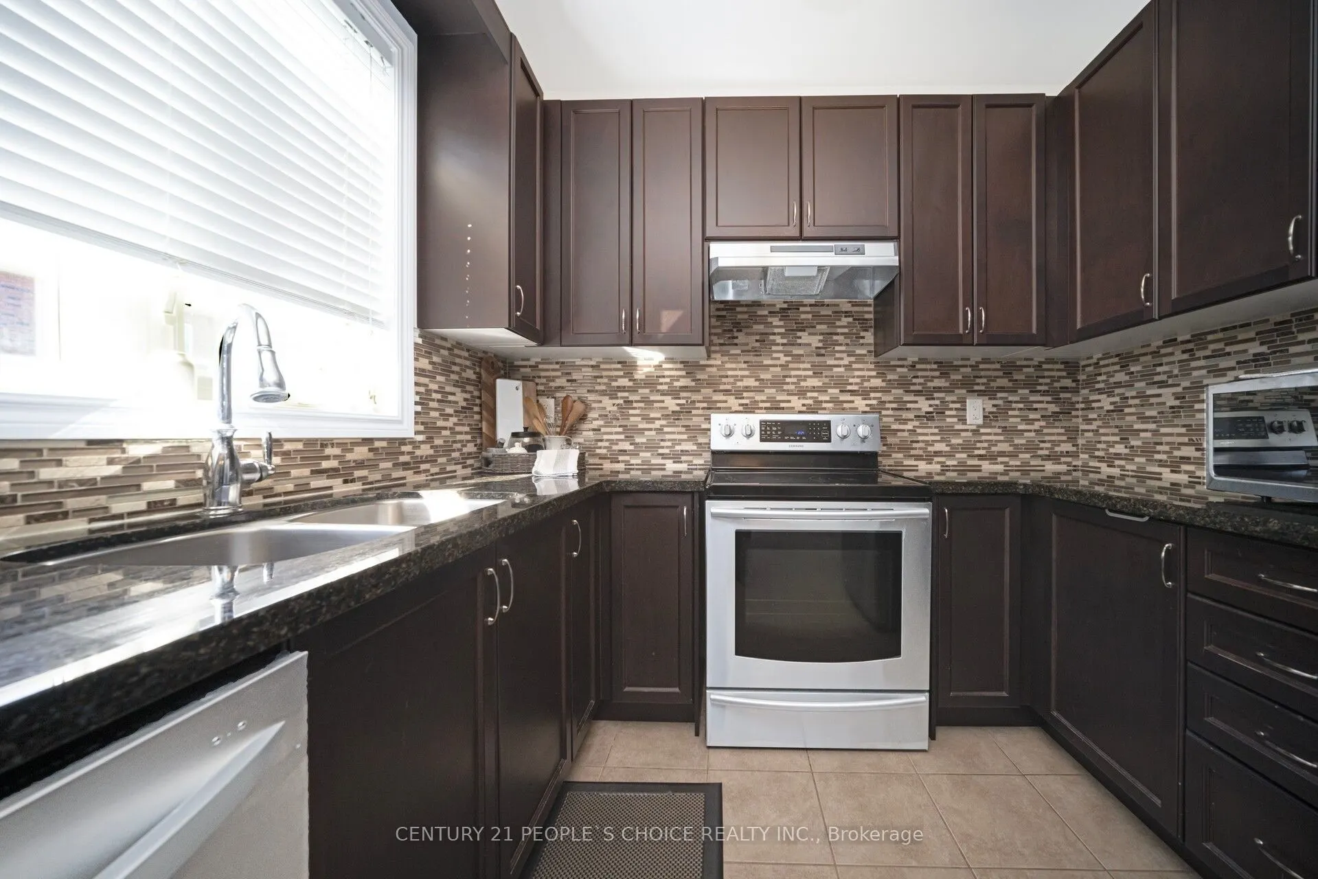 116 Kempenfelt Trail
