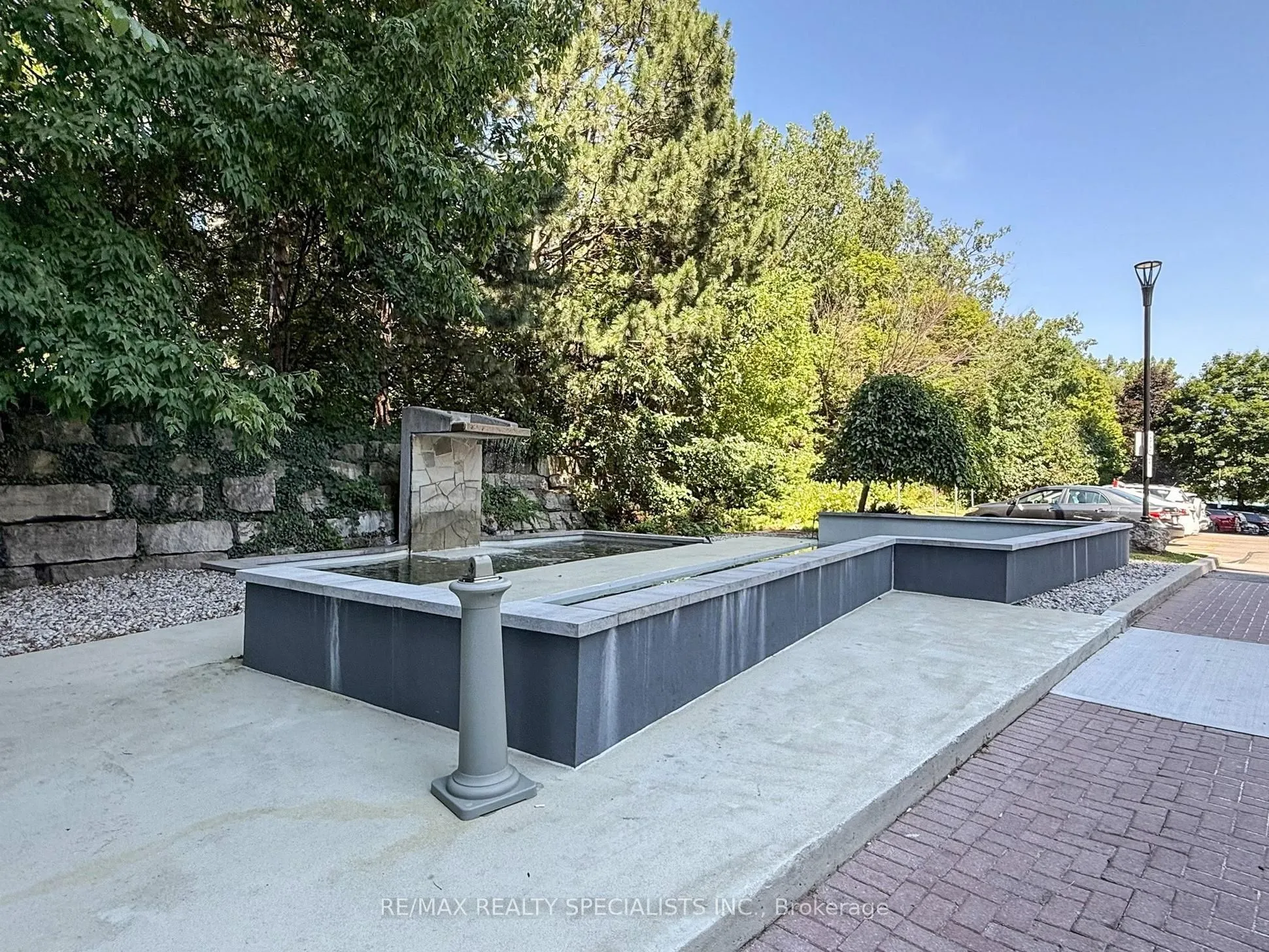 1 Hickory Tree Road, #004