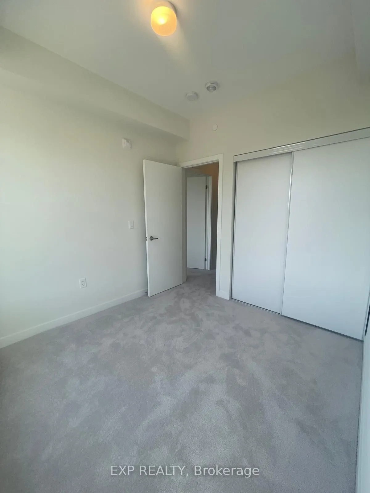 3538 Colonial Drive, #21