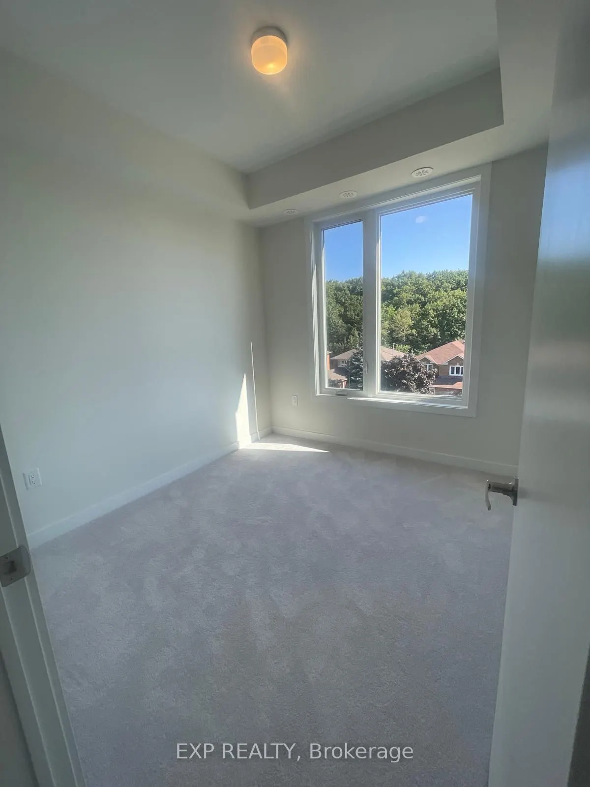 3538 Colonial Drive, #21