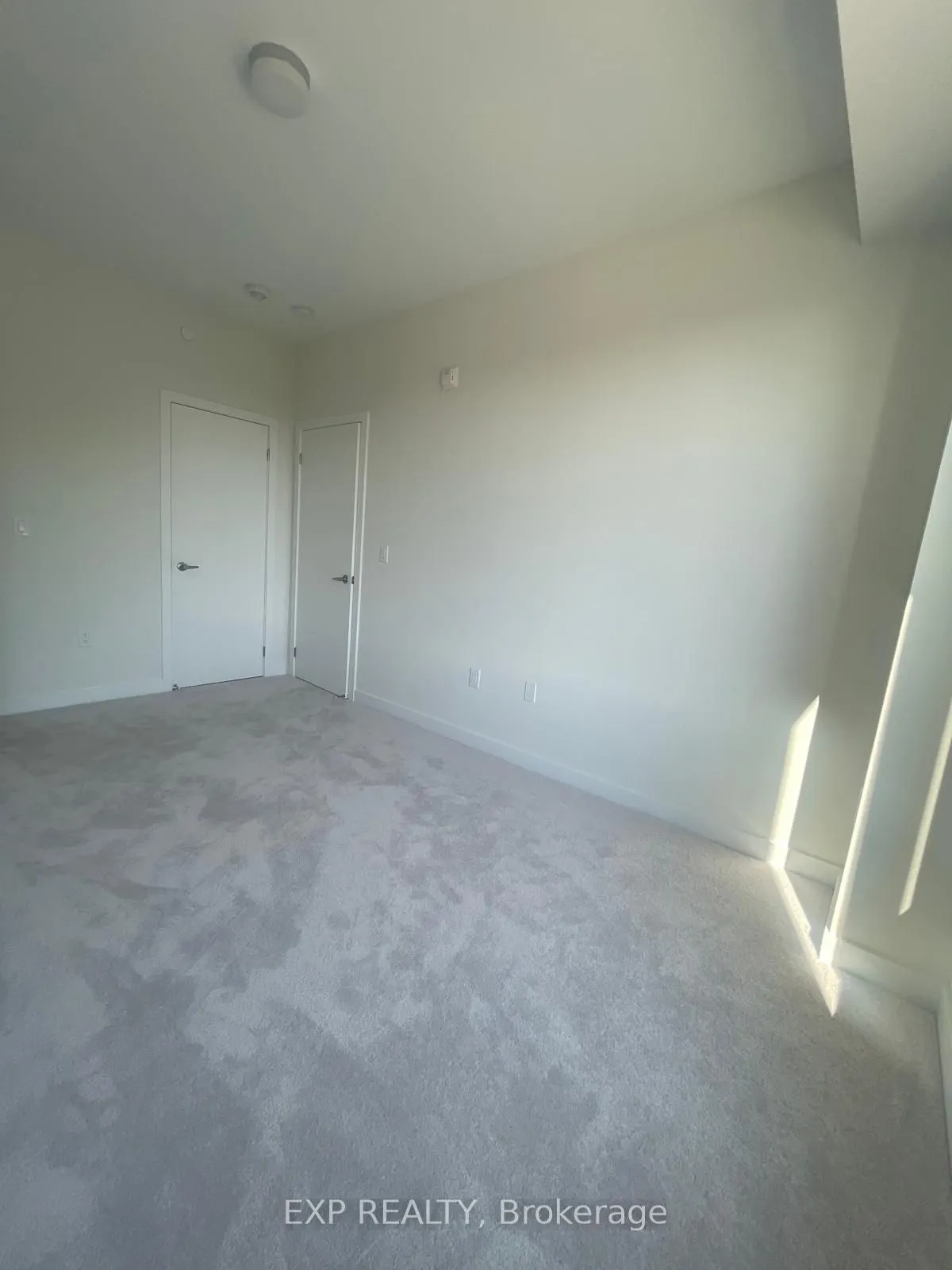 3538 Colonial Drive, #21