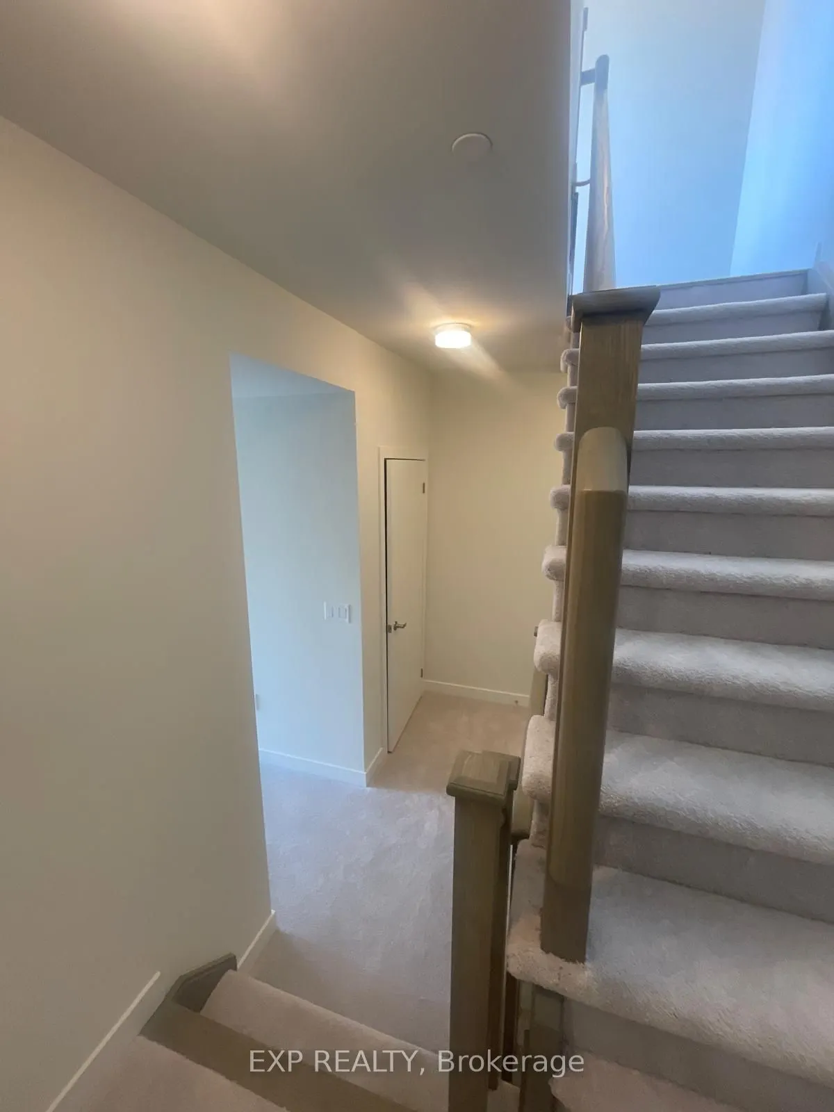 3538 Colonial Drive, #21