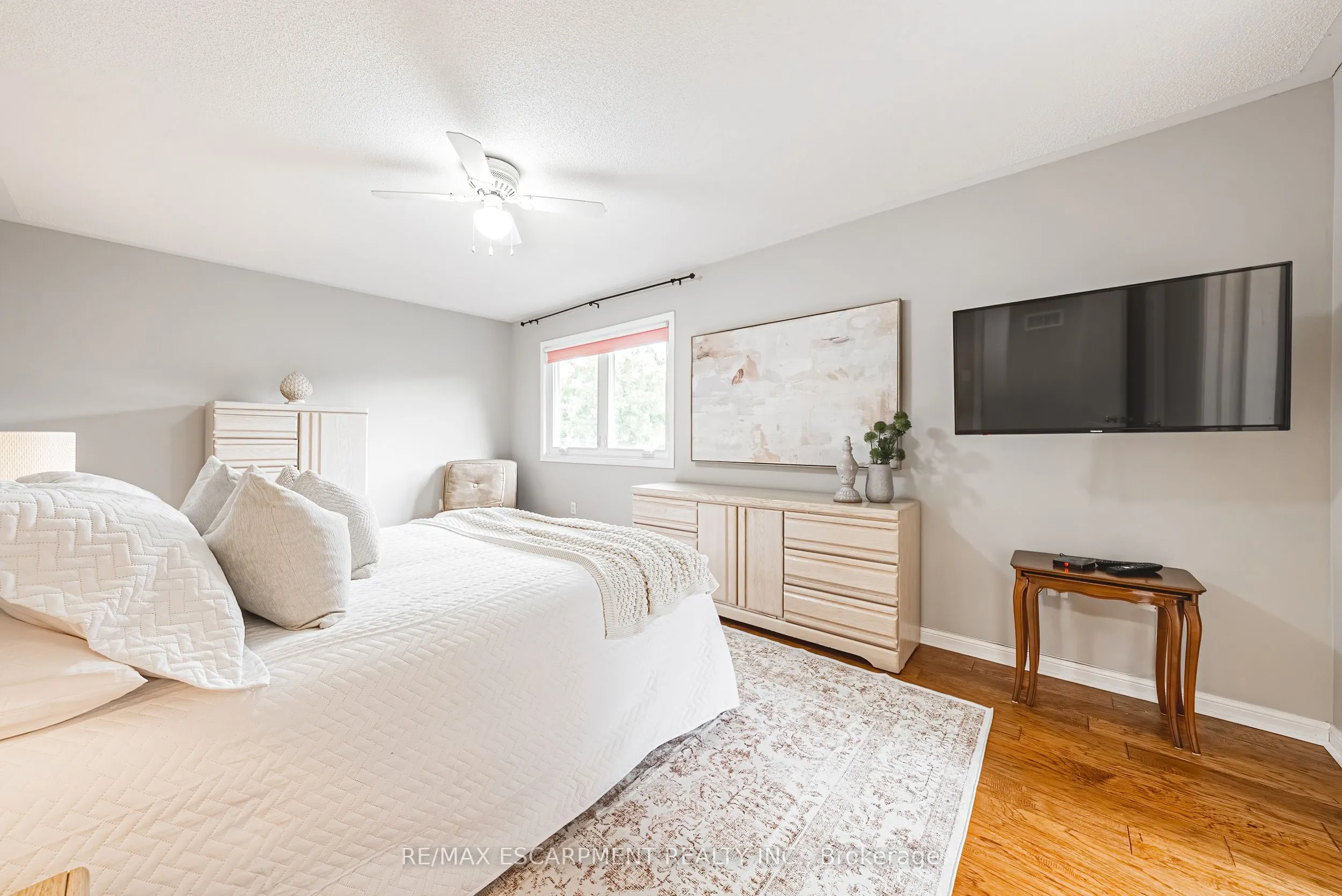 5222 Easton Road