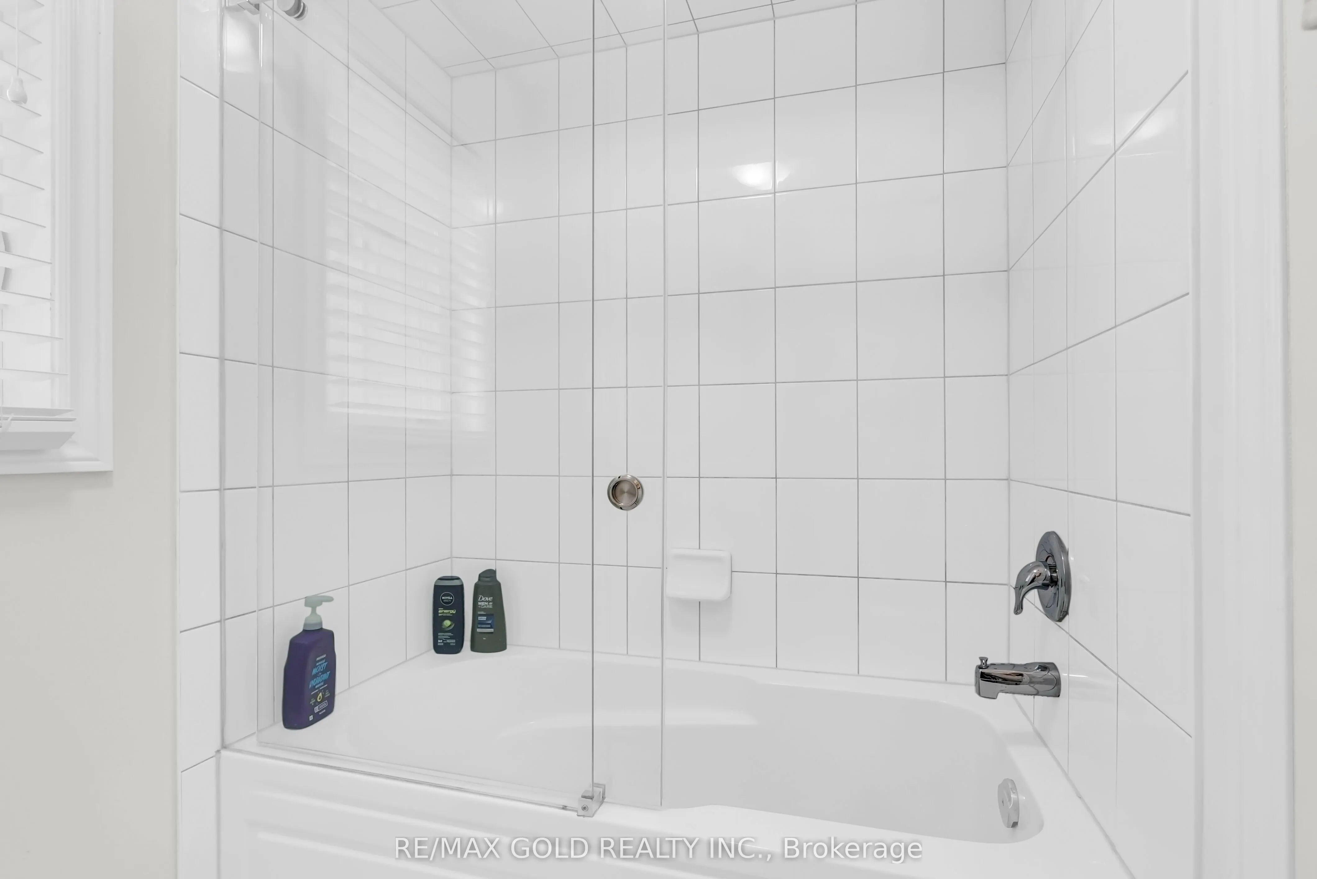 158 Etheridge Avenue