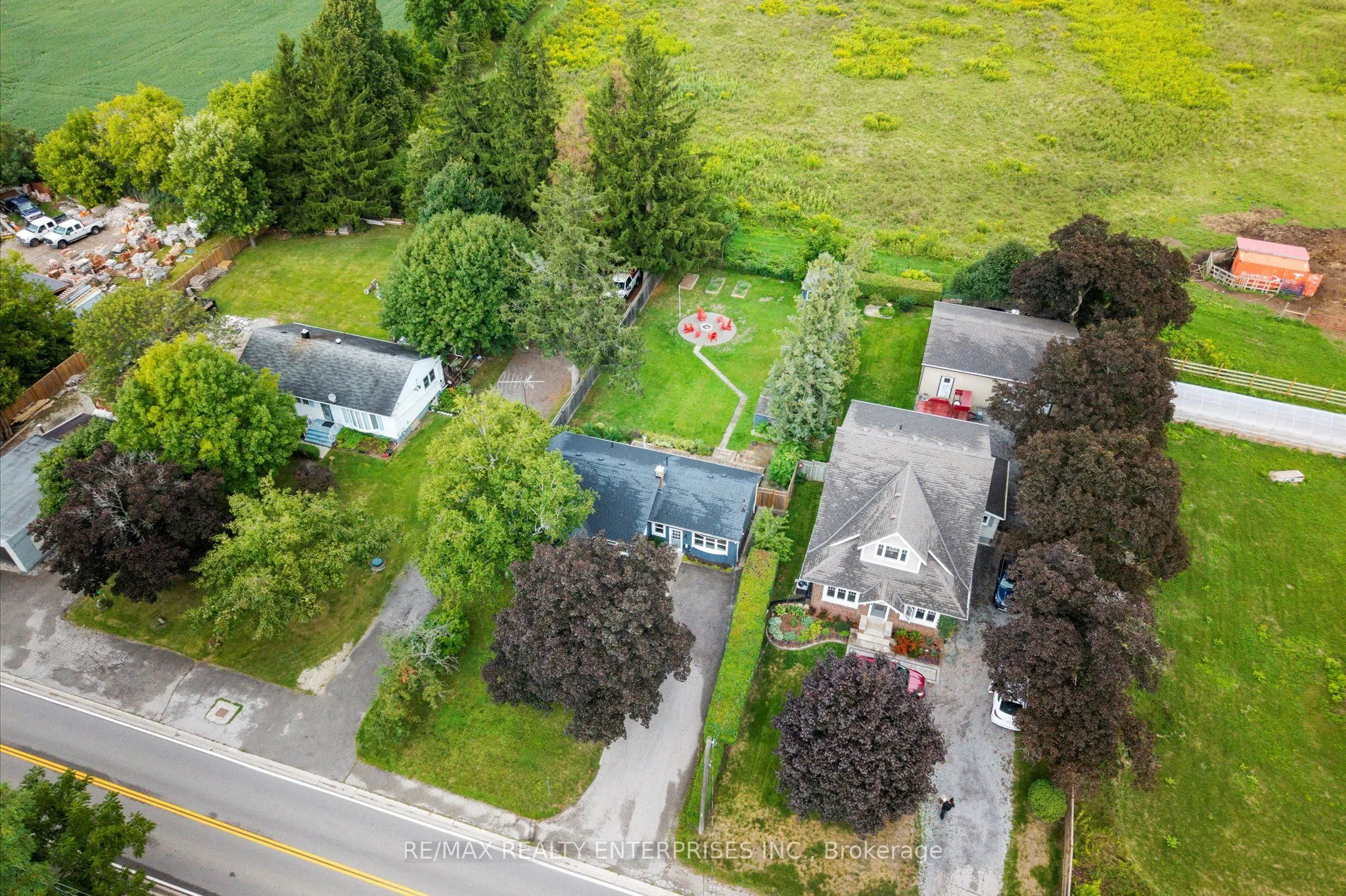 6295 Guelph Line