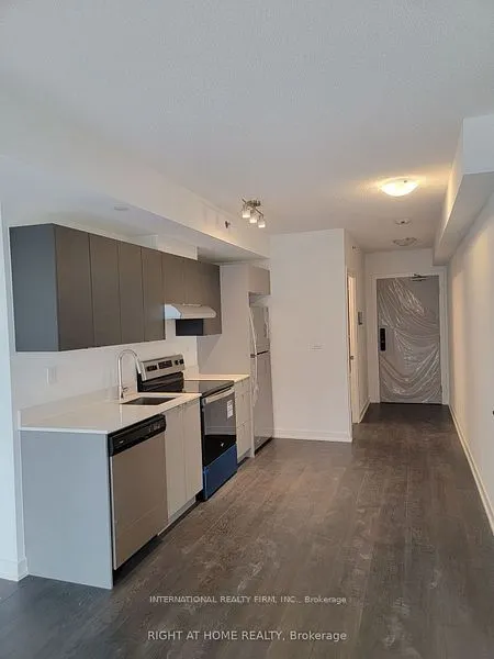 3200 Dakota Common, #B502
