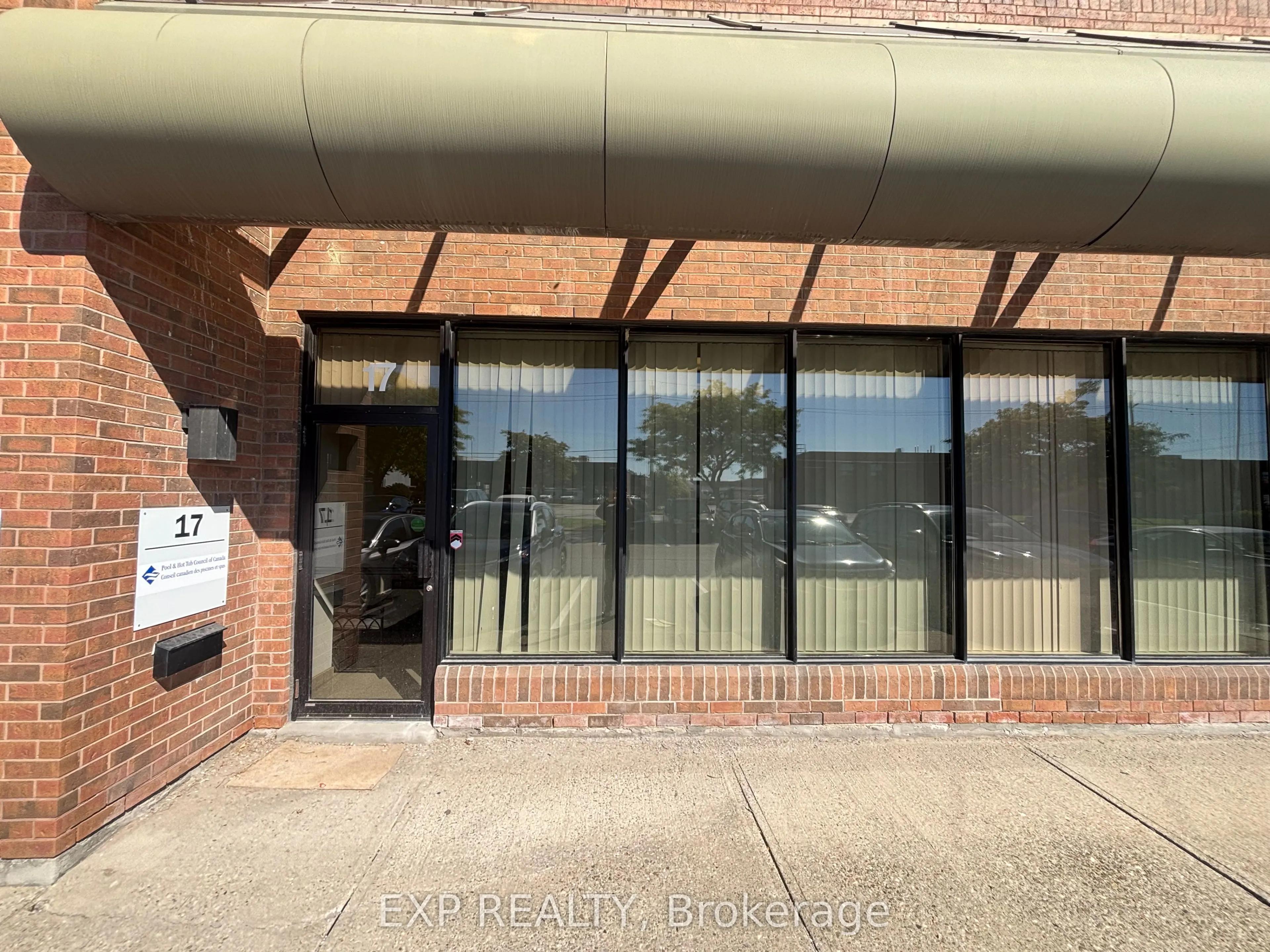 5775 Atlantic Drive, #17