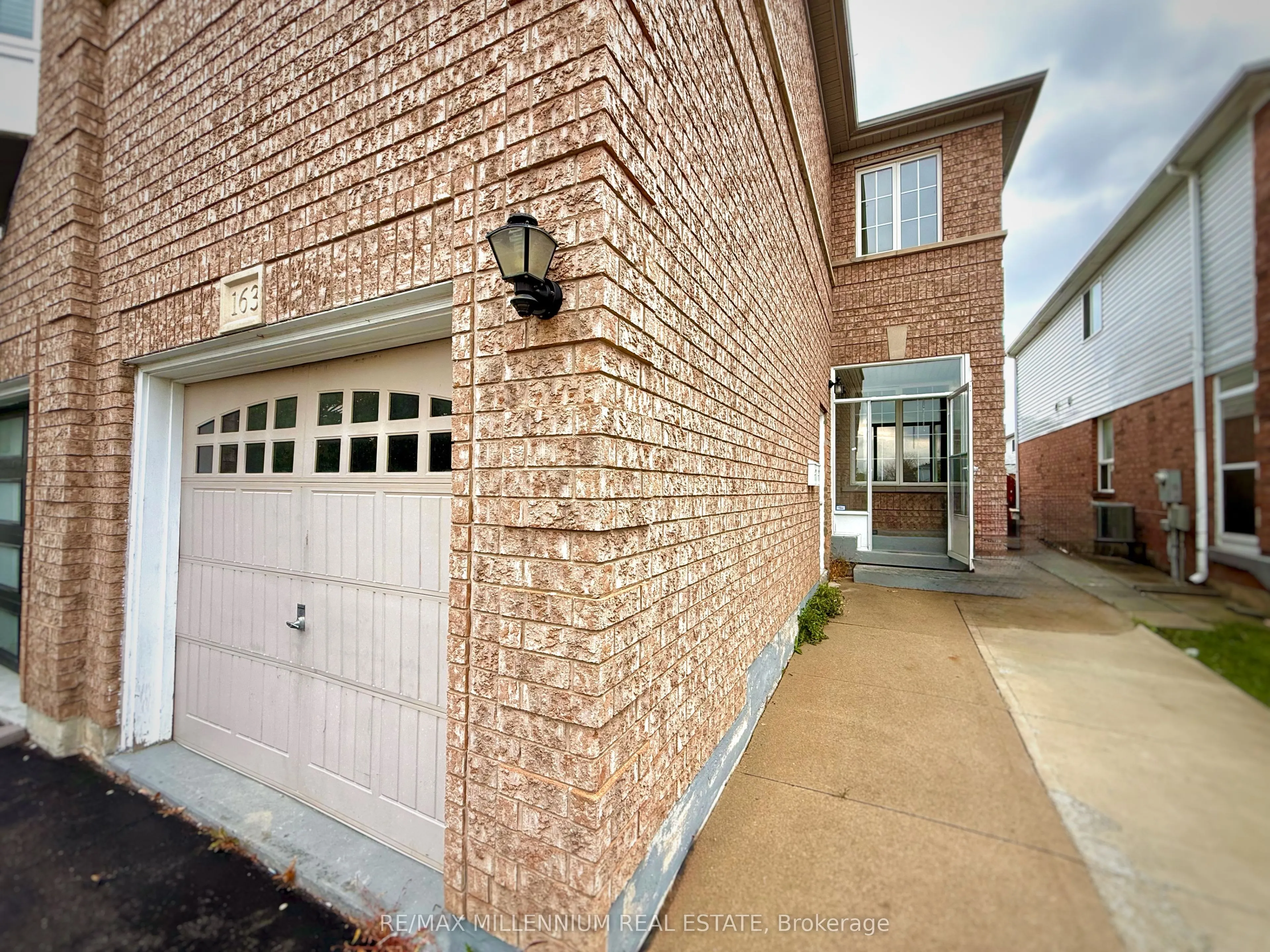 163 Willow park dR Drive