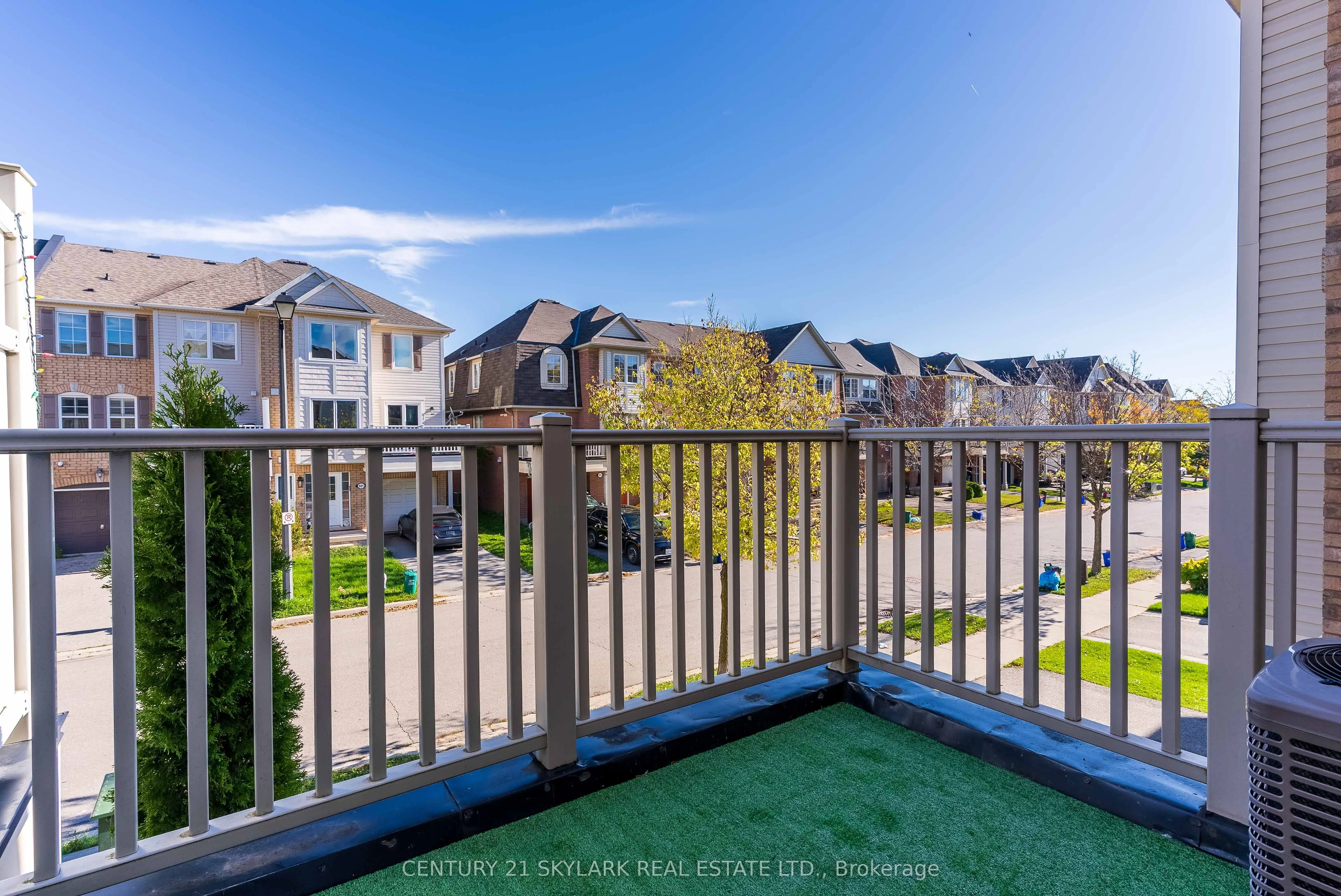 920 Deverell Place