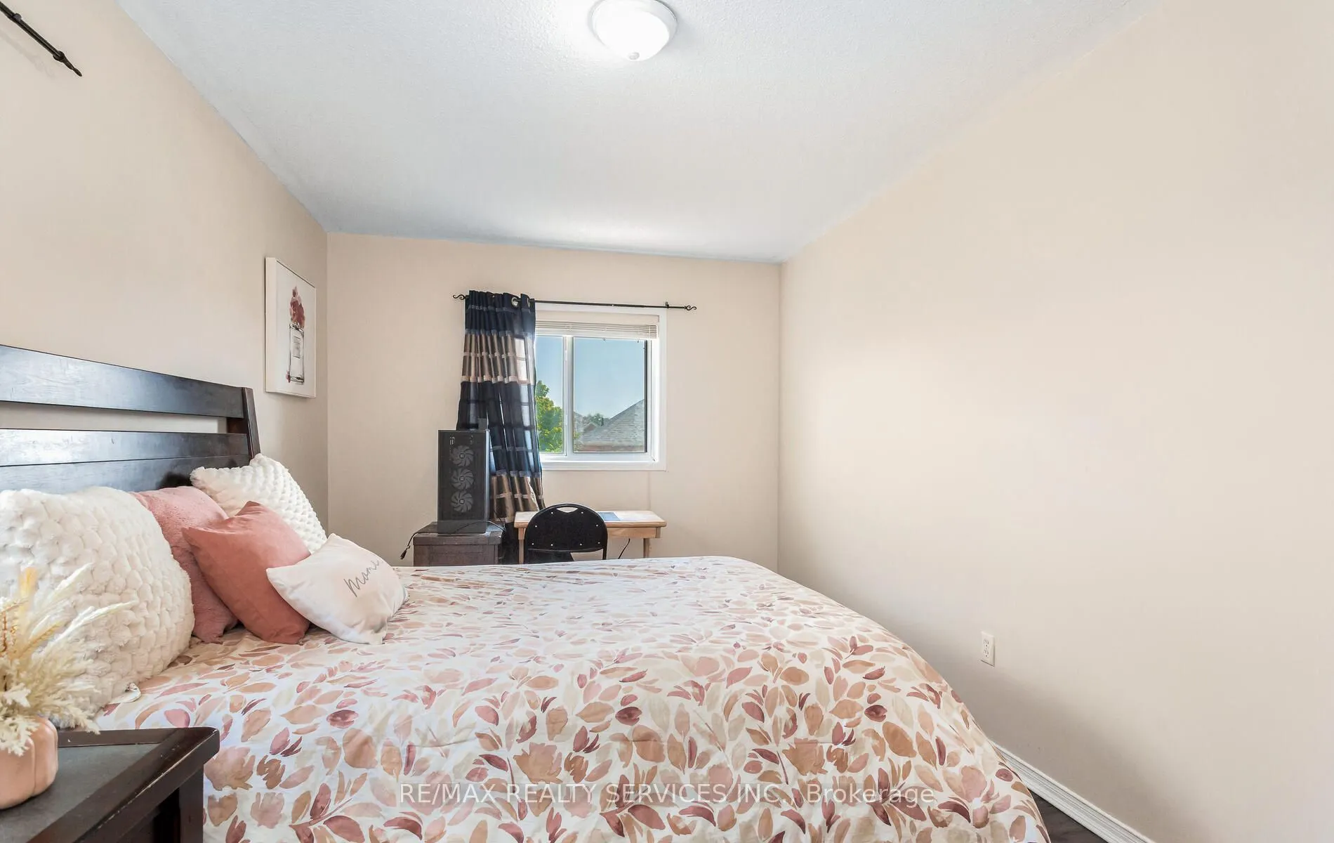 3770 Brinwood Gate
