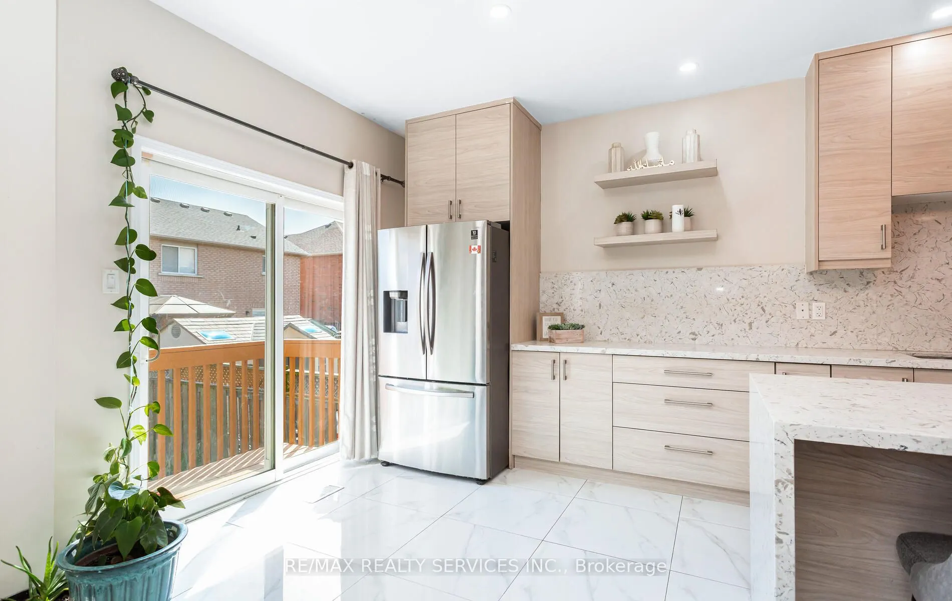 3770 Brinwood Gate