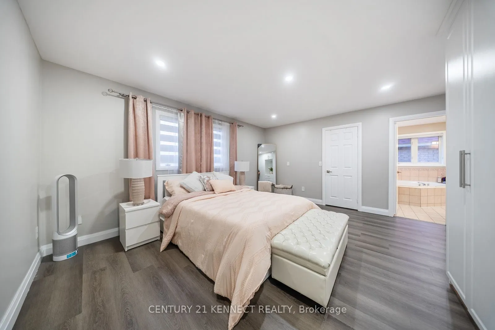 656 Kaiser Drive