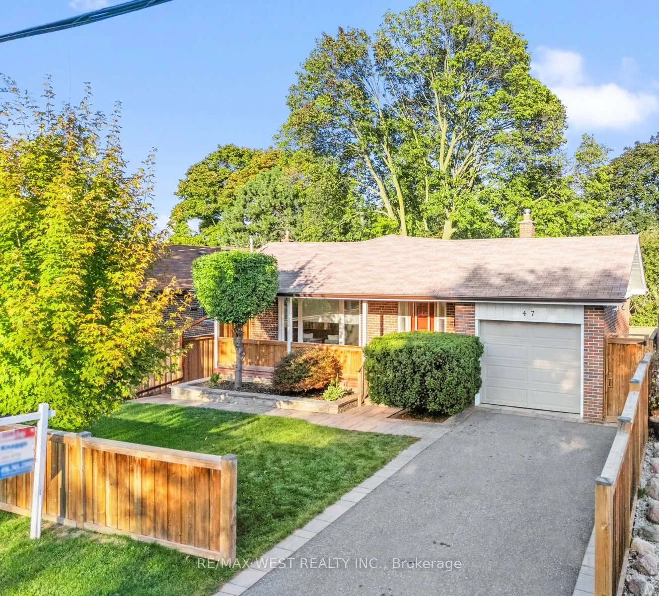 47 Gibson Avenue