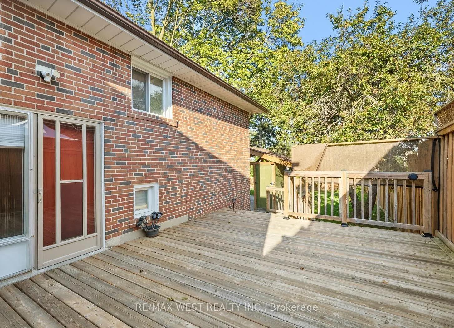 47 Gibson Avenue