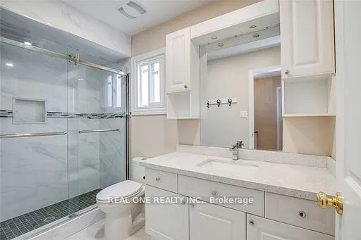 4139 Quaker Hill Drive
