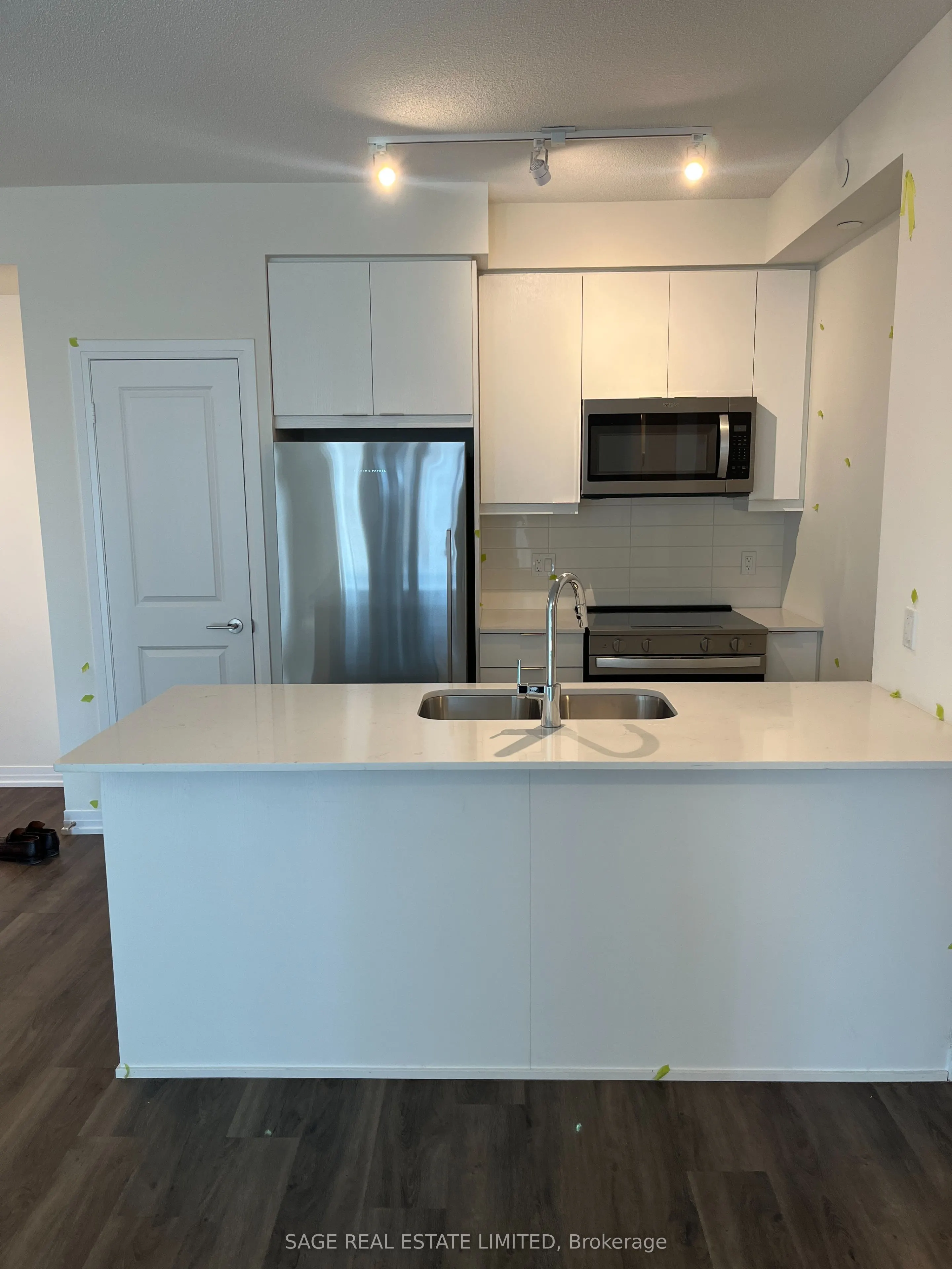 15 Watergarden Drive, #2405