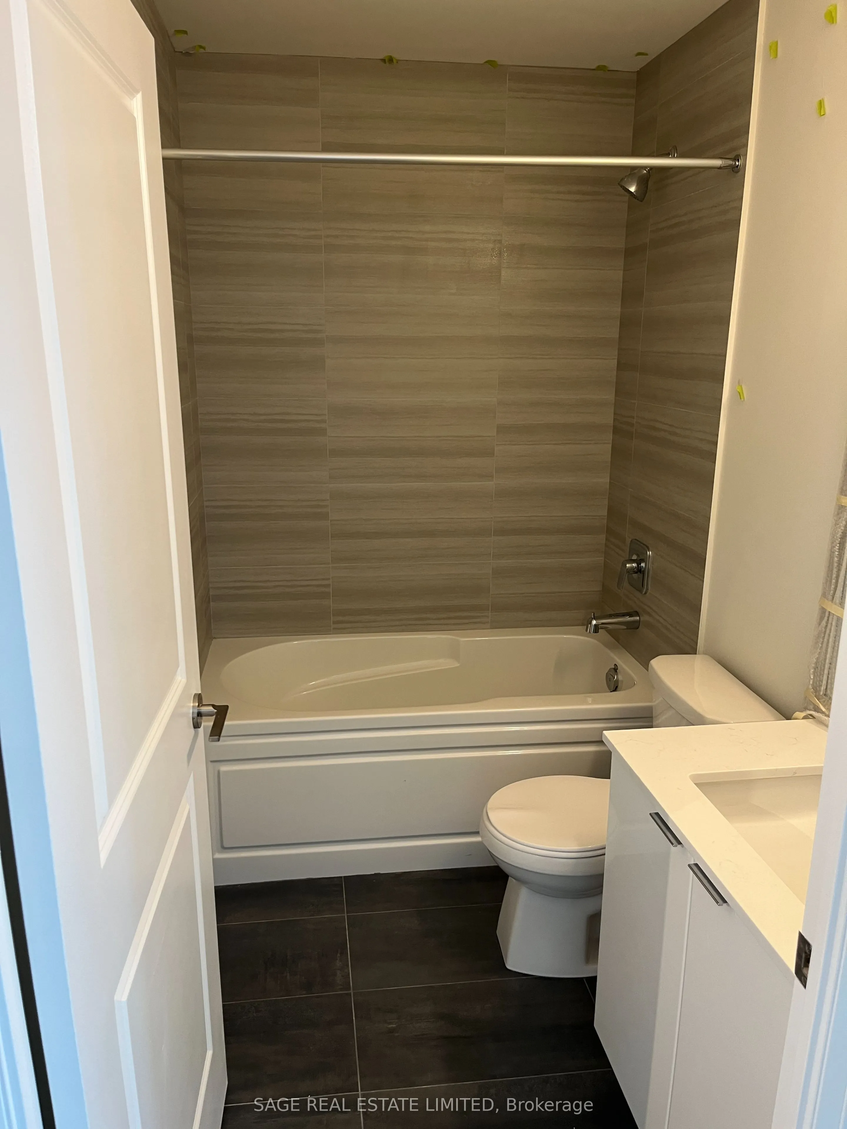 15 Watergarden Drive, #2405