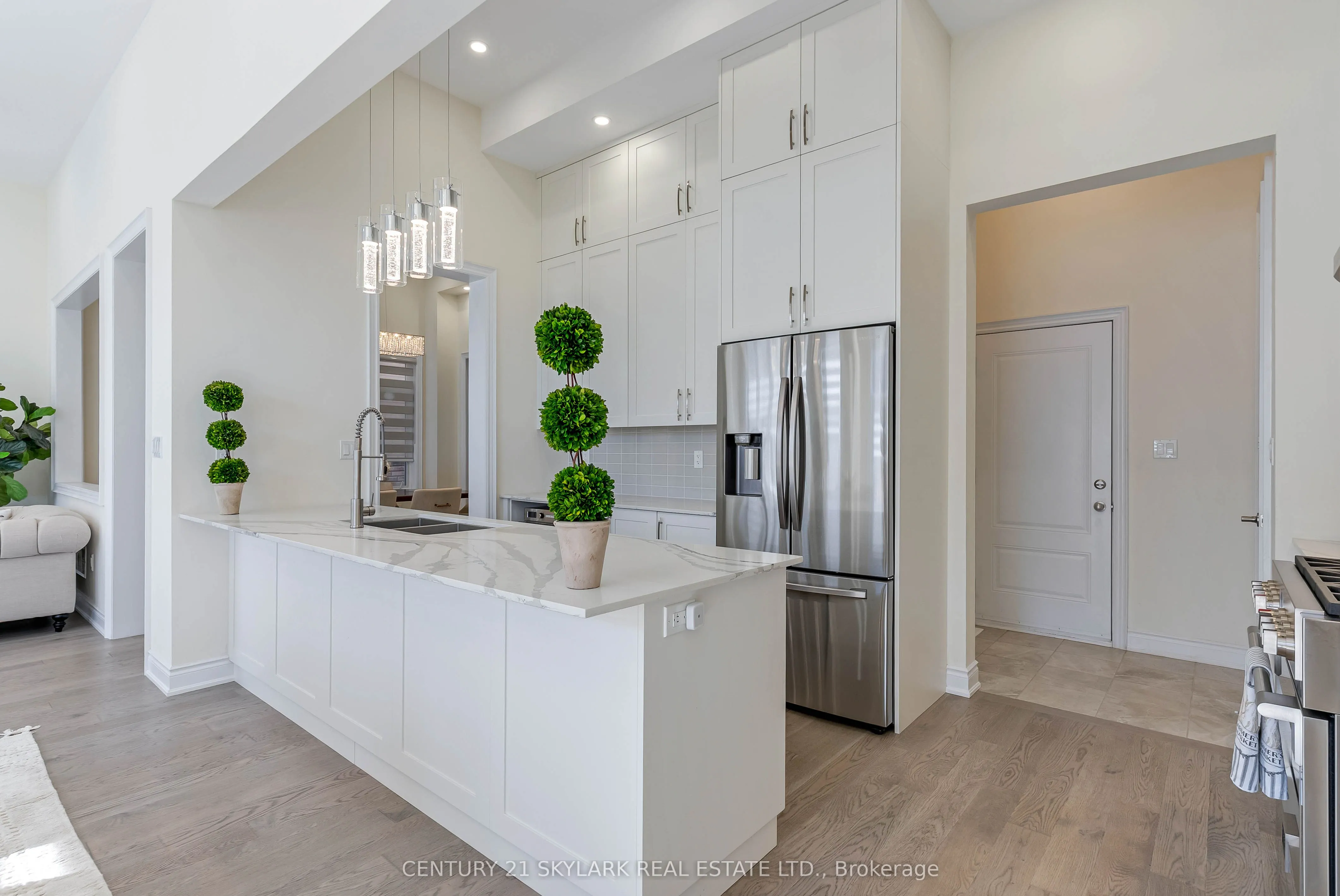 2404 Edward Leaver Trail