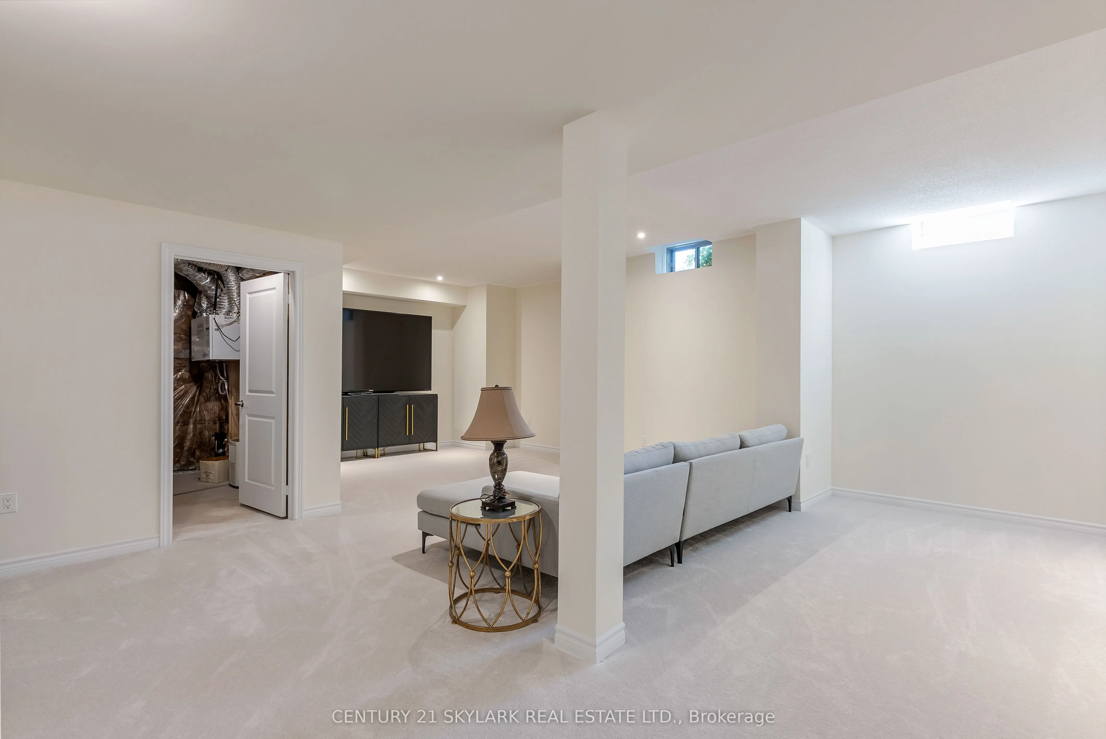 2404 Edward Leaver Trail