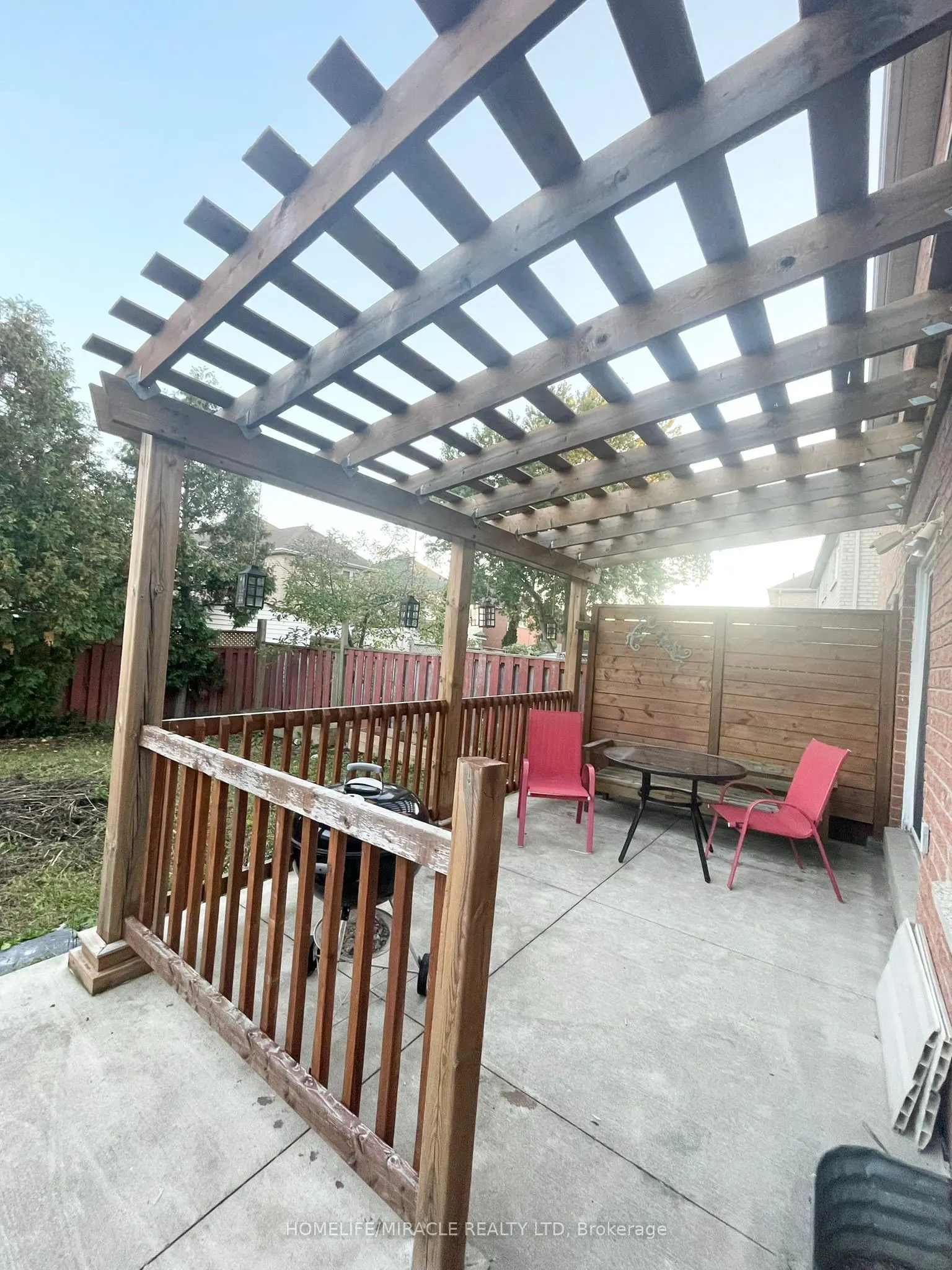 61 Carrie Crescent