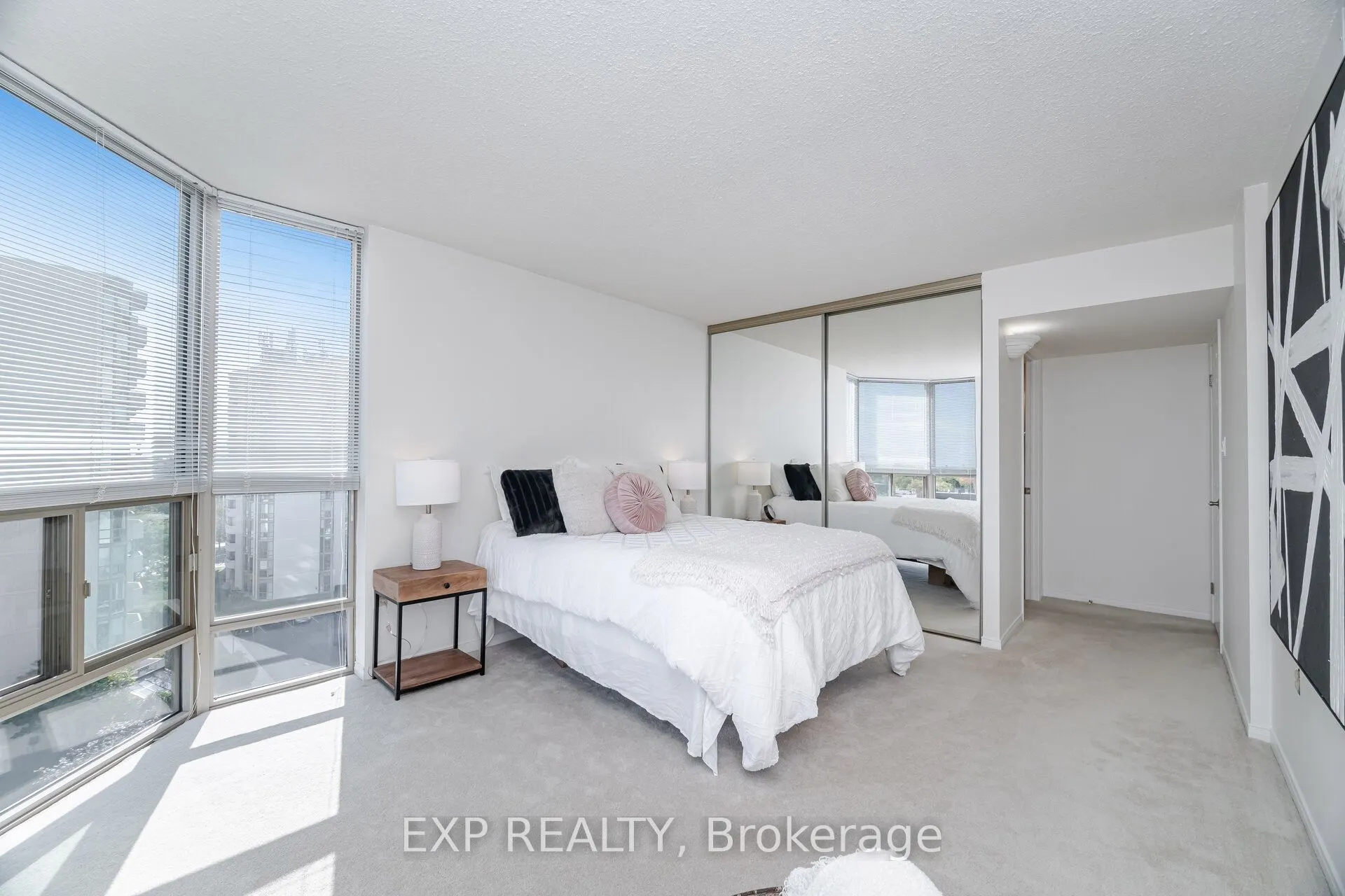 5090 Pinedale Avenue, #806