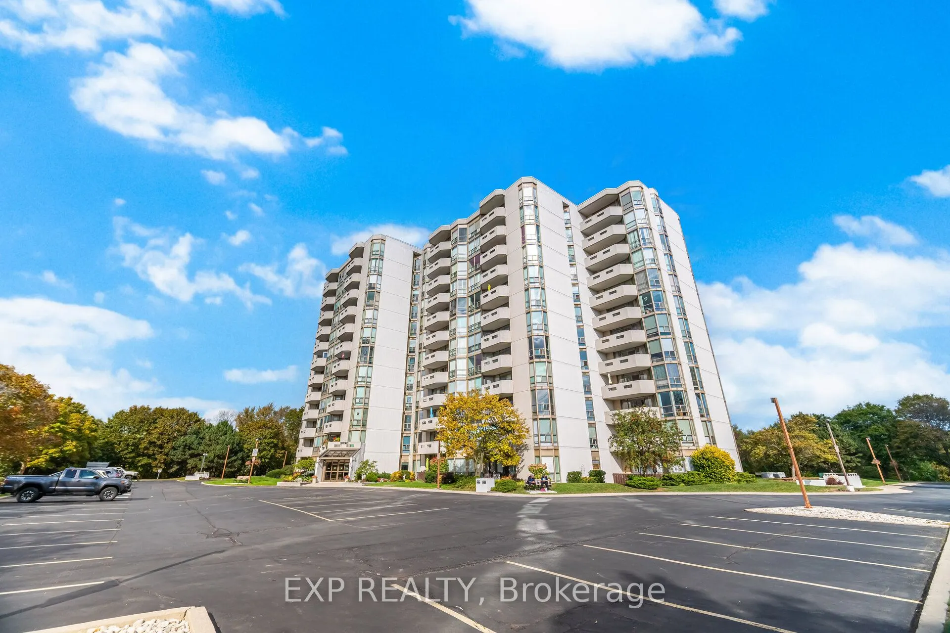 5090 Pinedale Avenue, #806