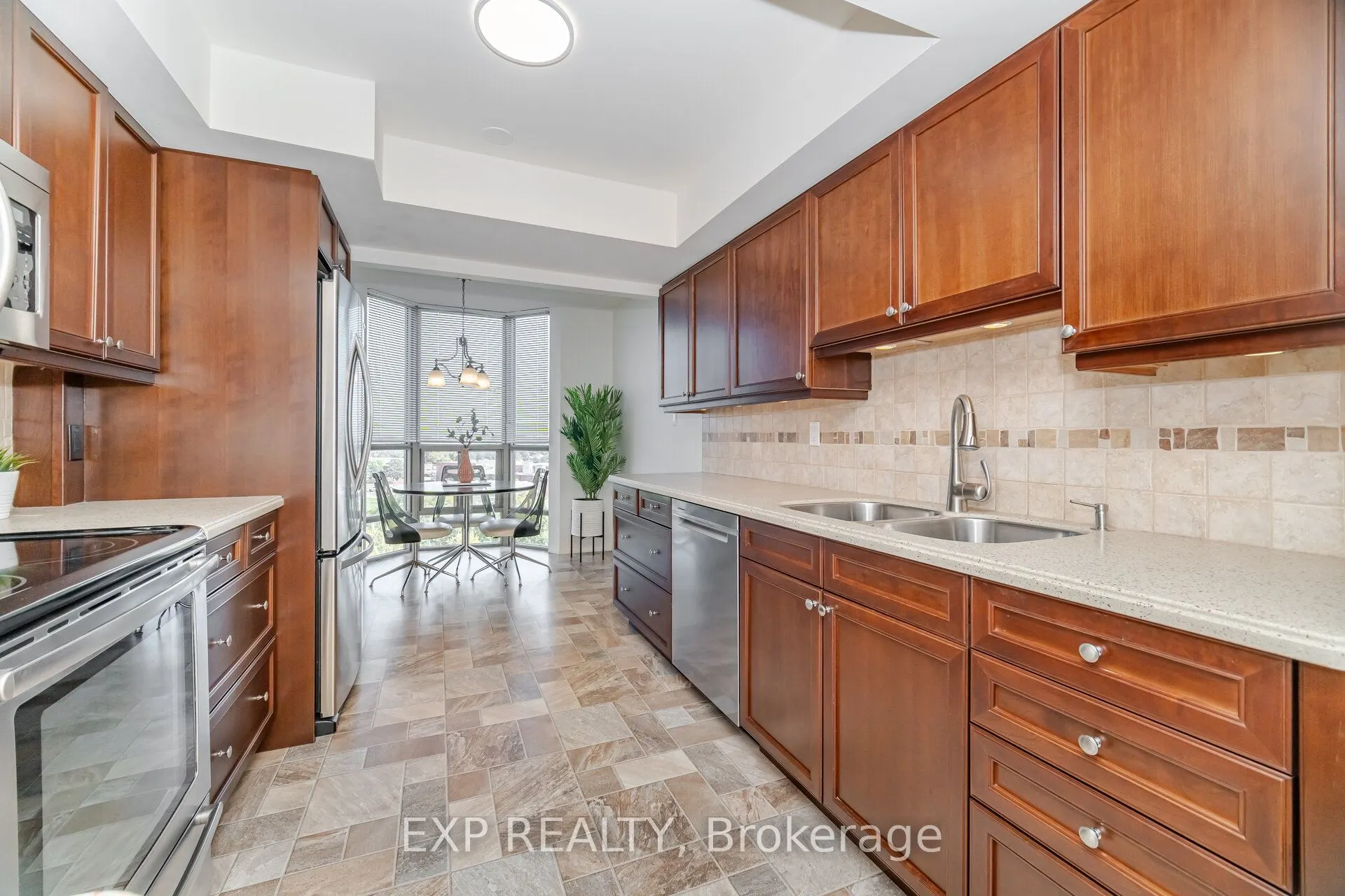 5090 Pinedale Avenue, #806