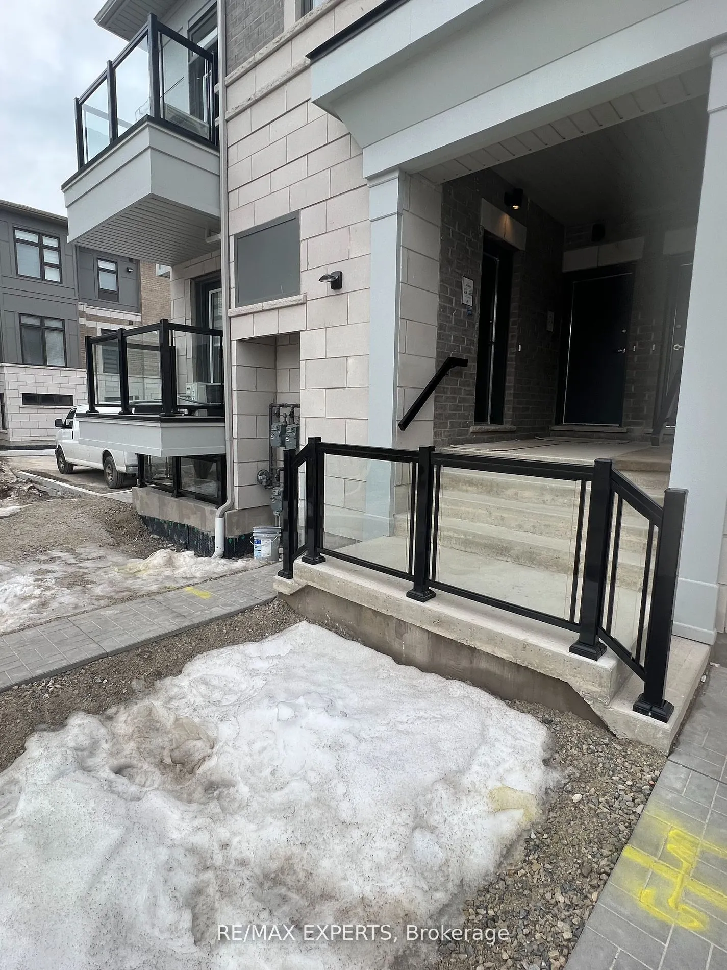 50 Halliford Place, #608