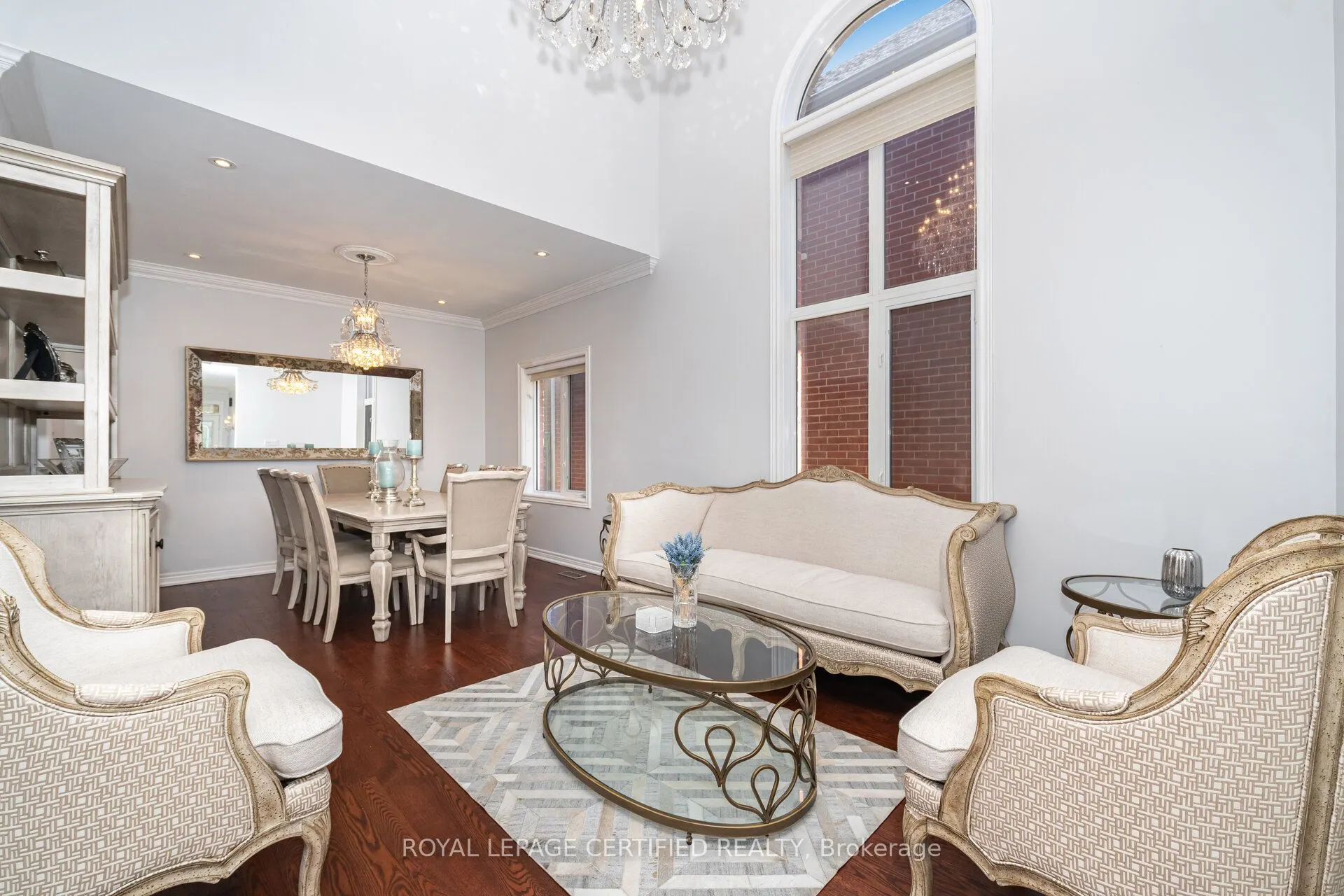 7403 Glamorgan Way
