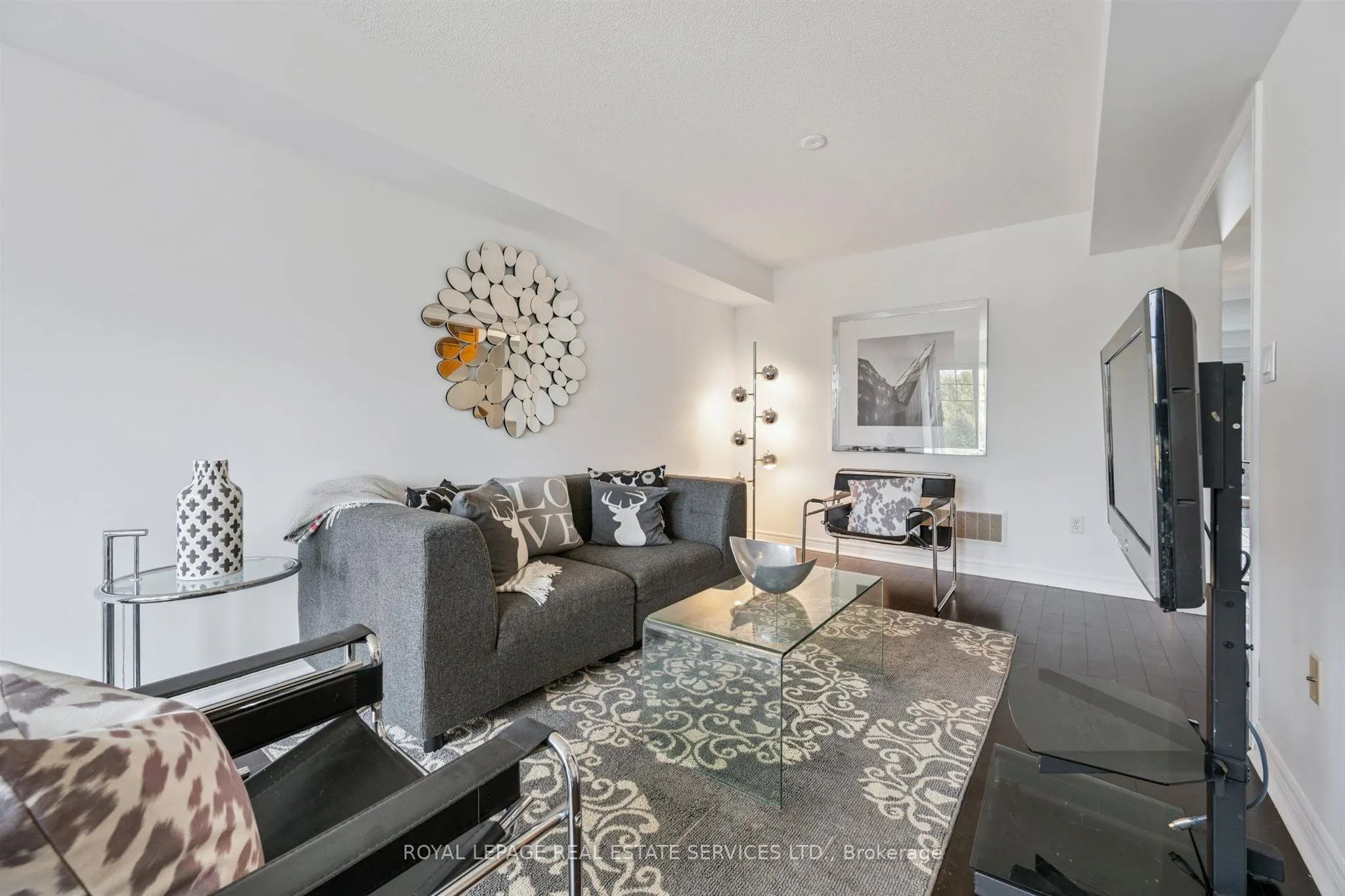 2006 Trawden Way, #6