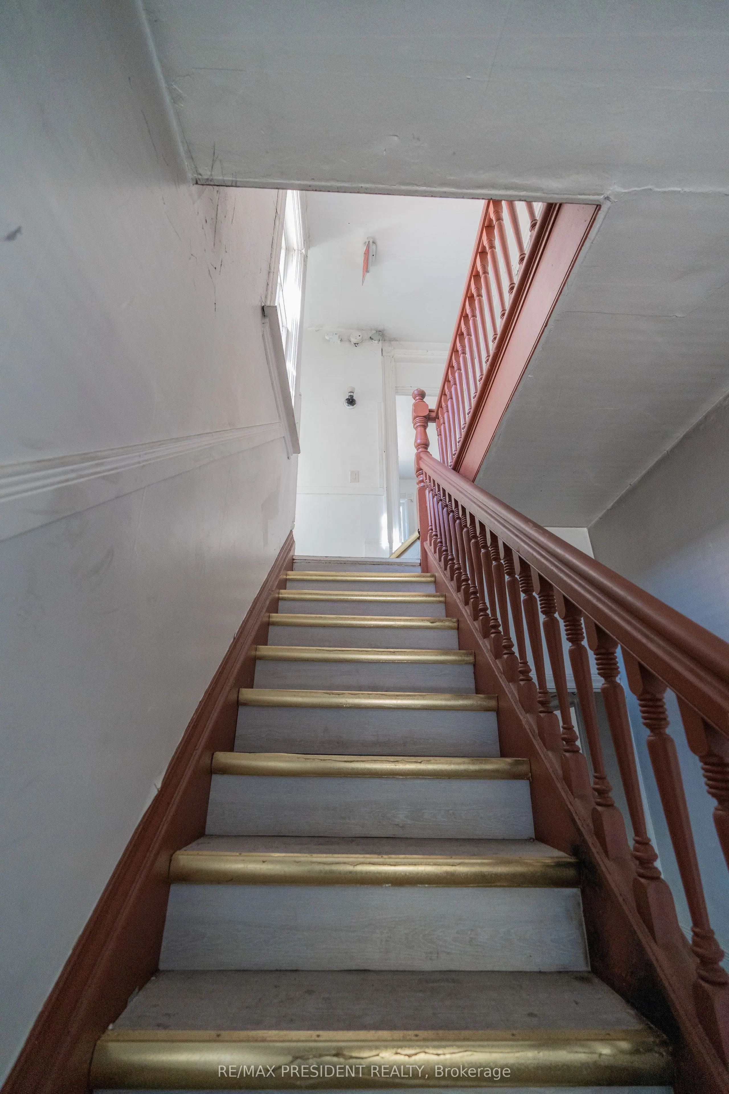 2 David Street