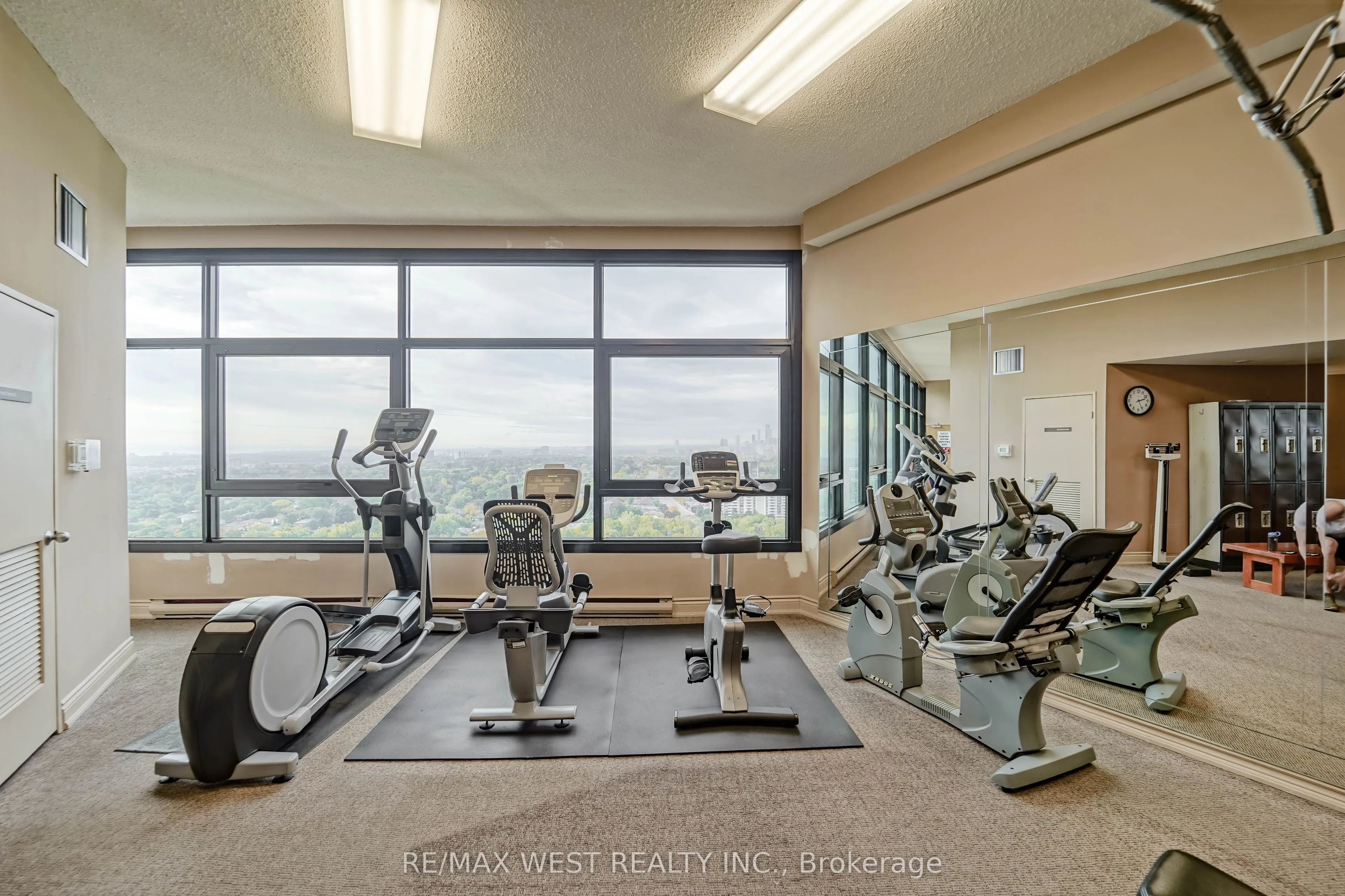 1300 Bloor Street, #1709