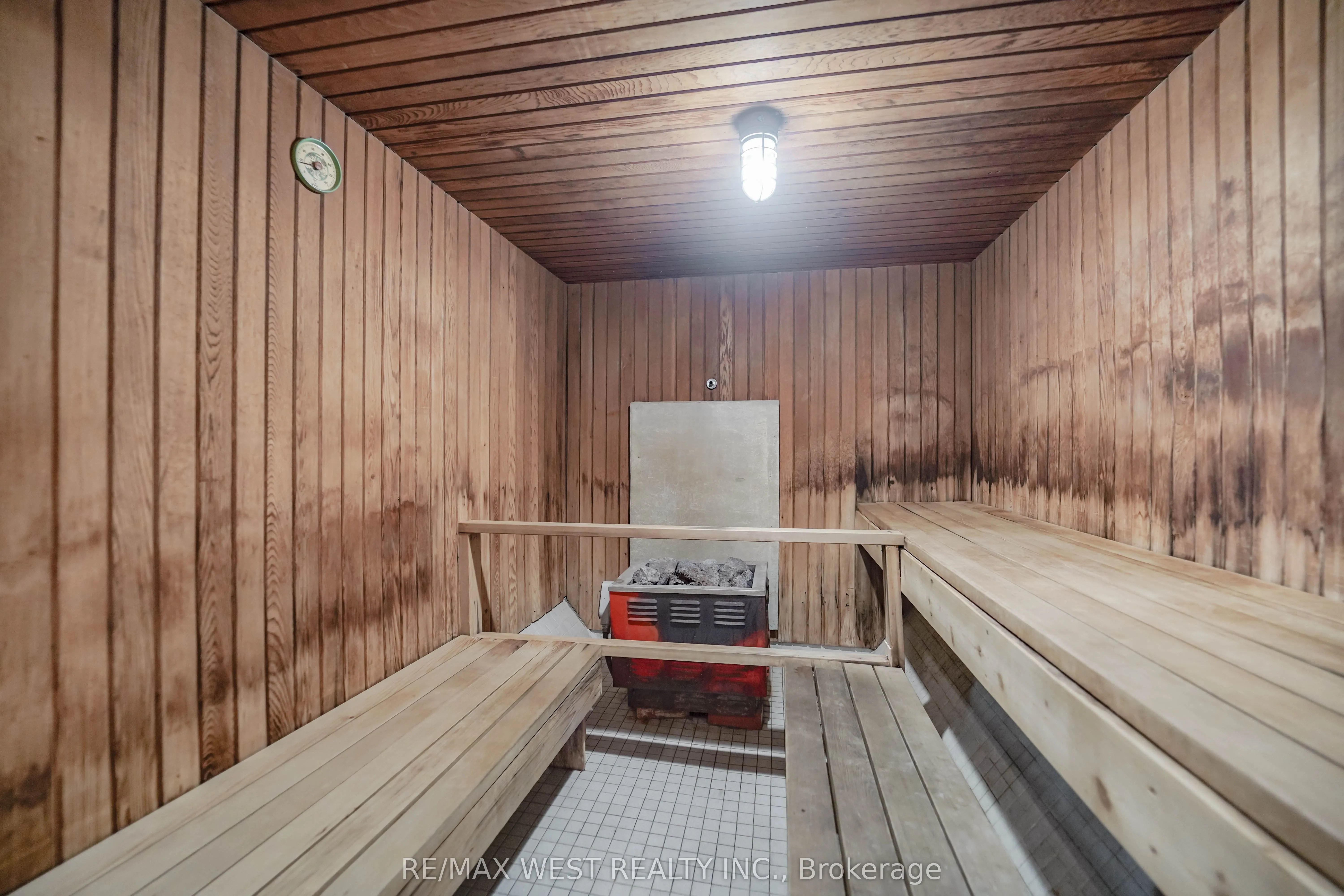 1300 Bloor Street, #1709