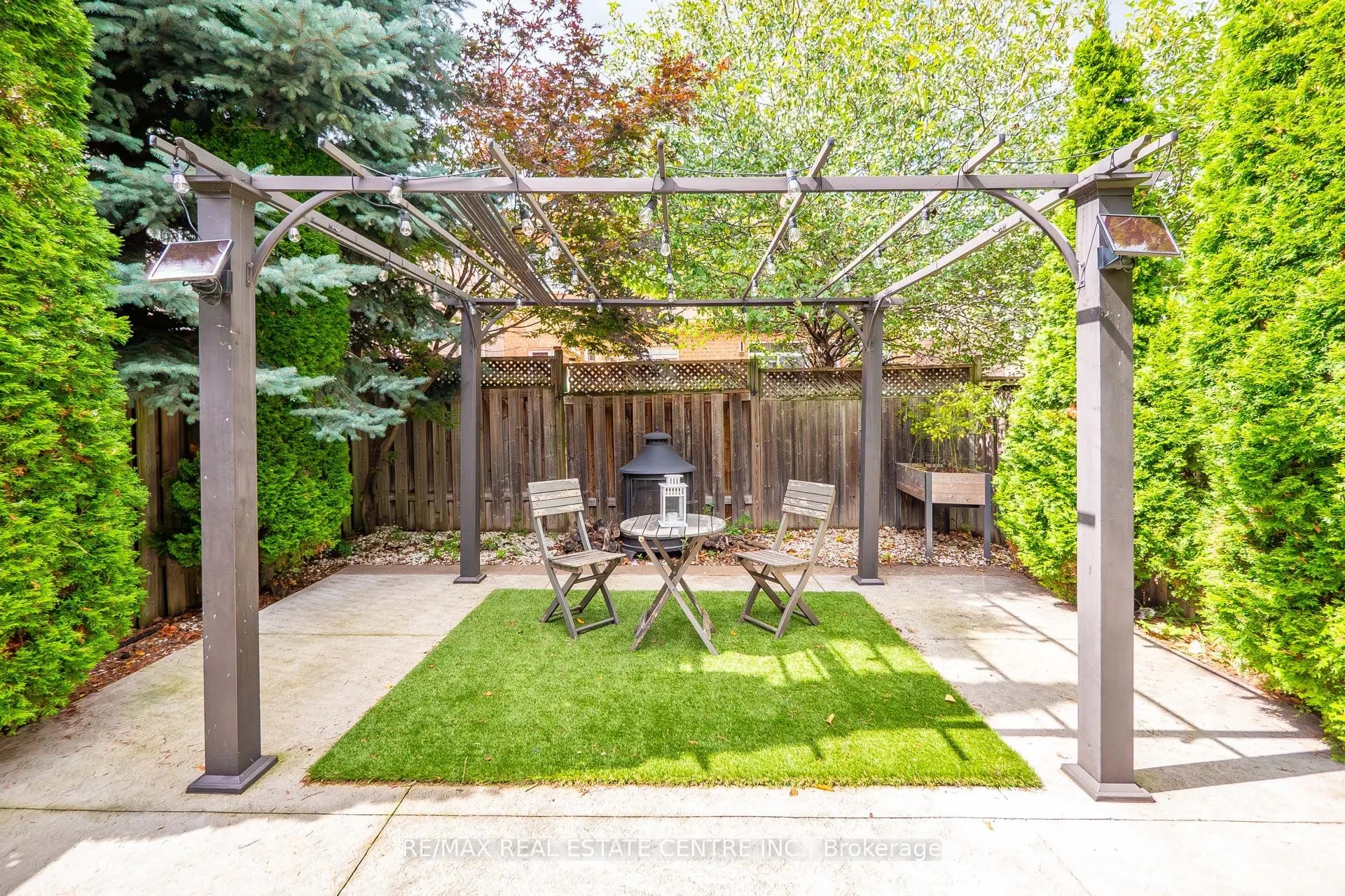 31 Martree Crescent