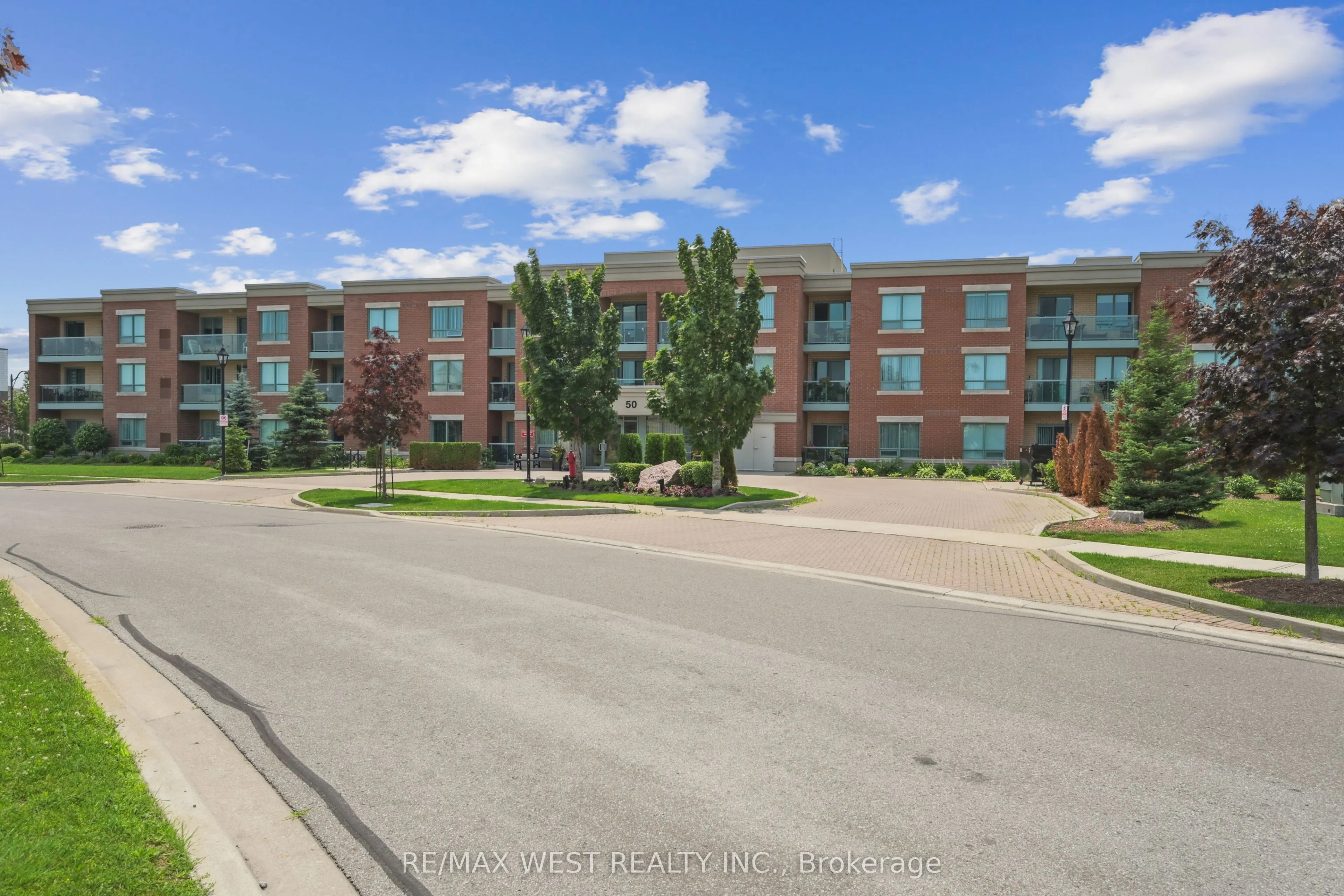 50 Via Rosedale, #117