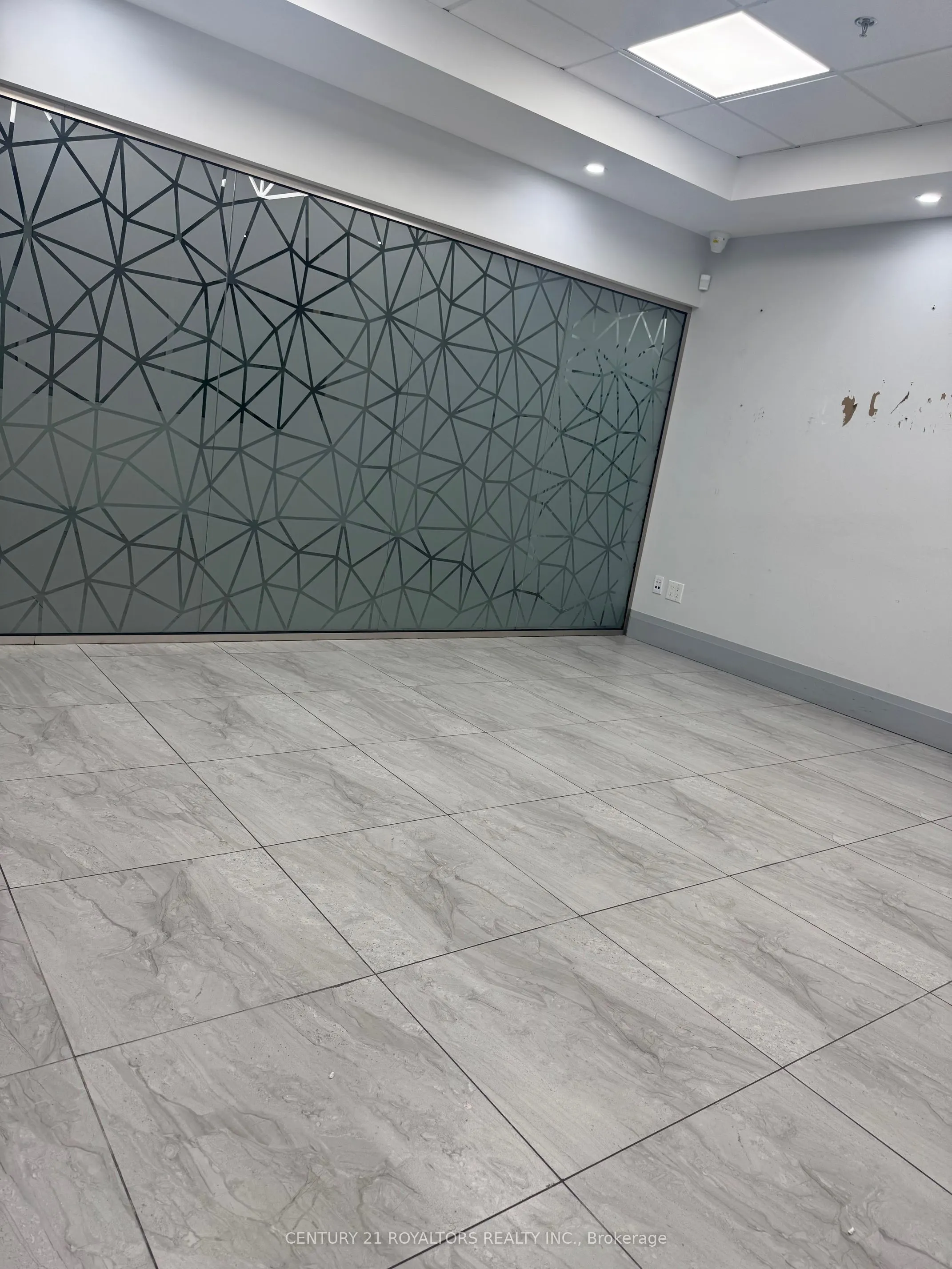 280 Derry Road W, #201