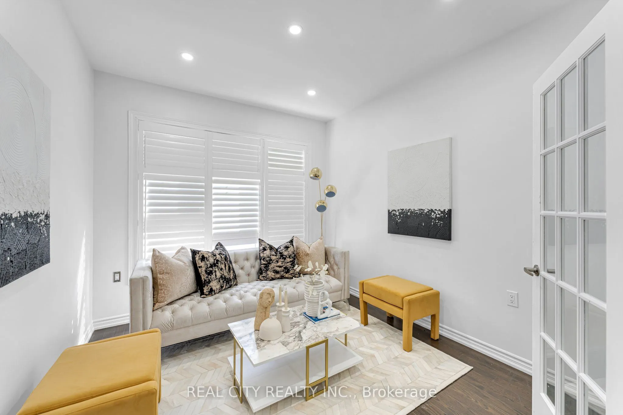106 Benadir Avenue