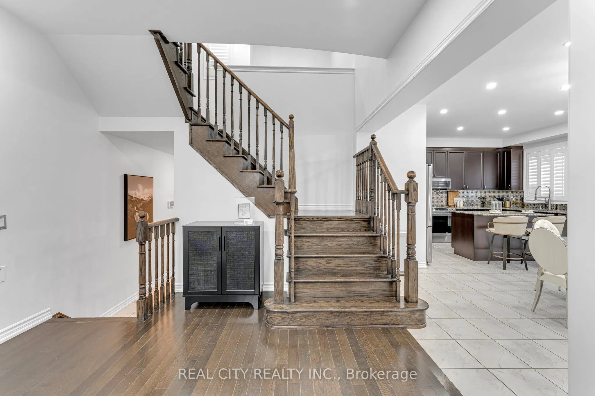 106 Benadir Avenue