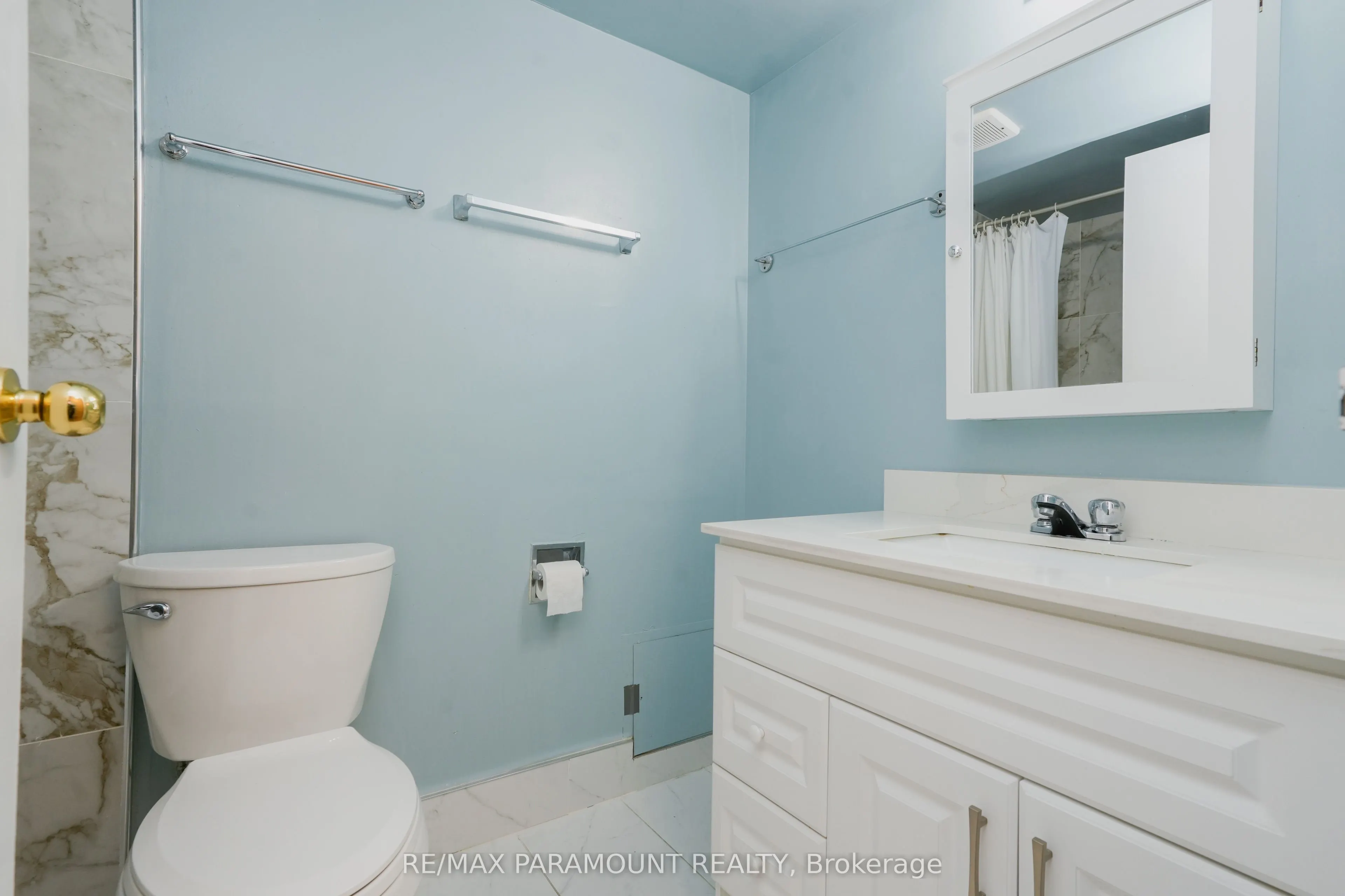 234 Albion Road, #610