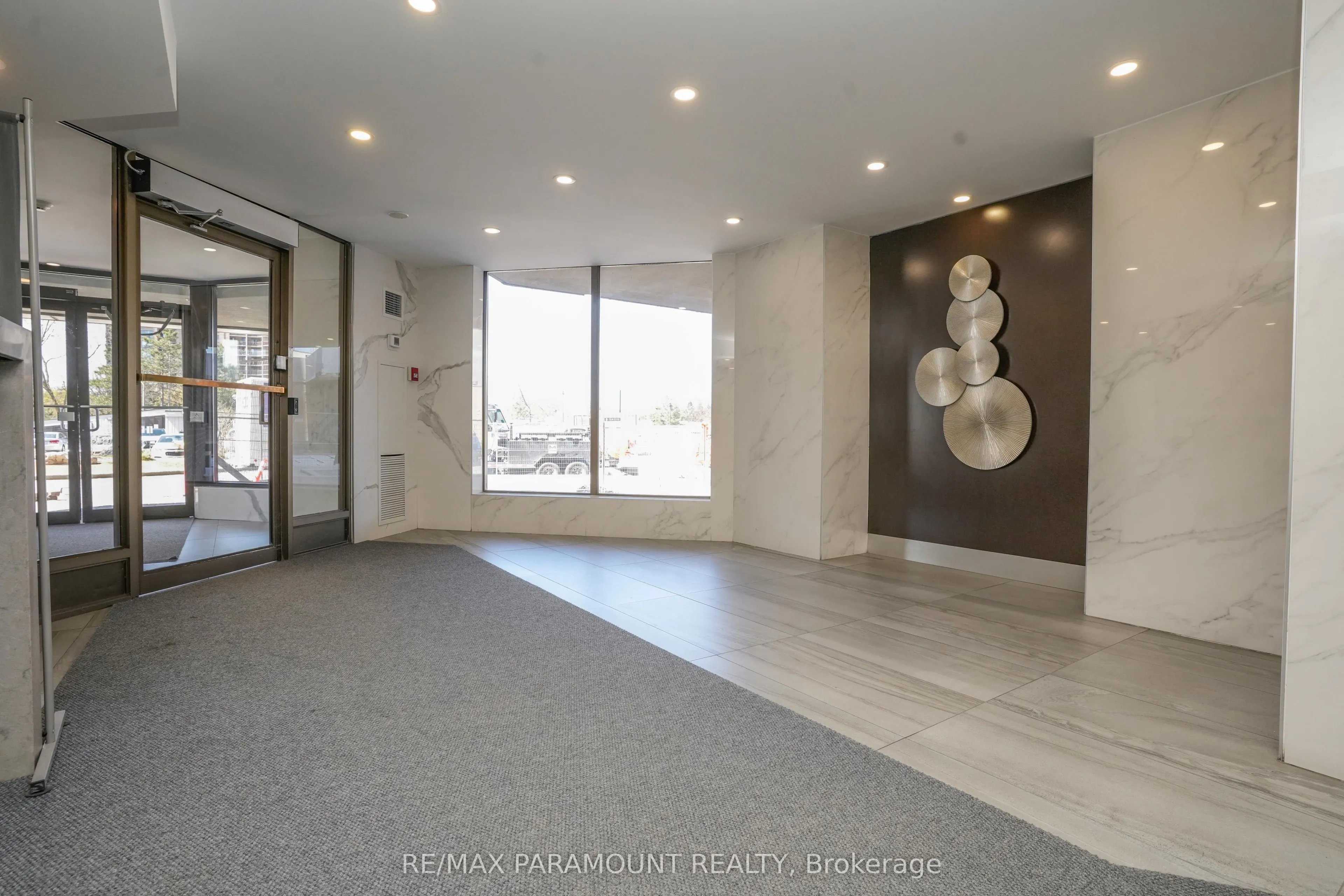 234 Albion Road, #610