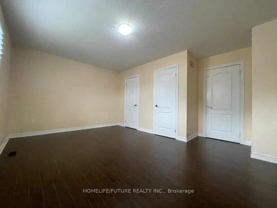 6 Ross Drive, #Main