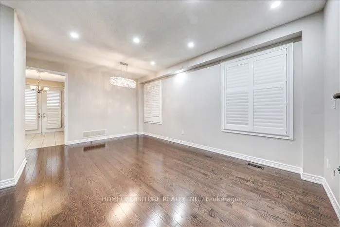 6 Ross Drive, #Main